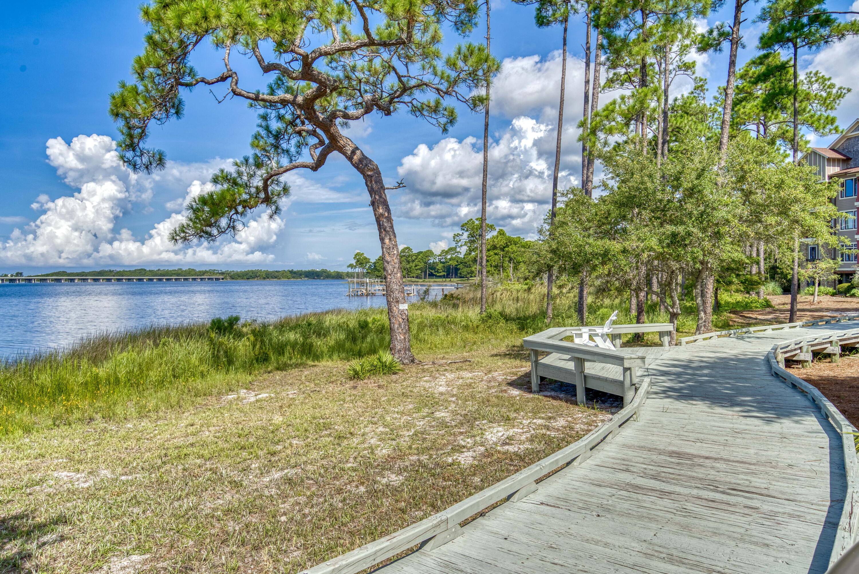 LINKSIDE AT WILD HERON - Residential