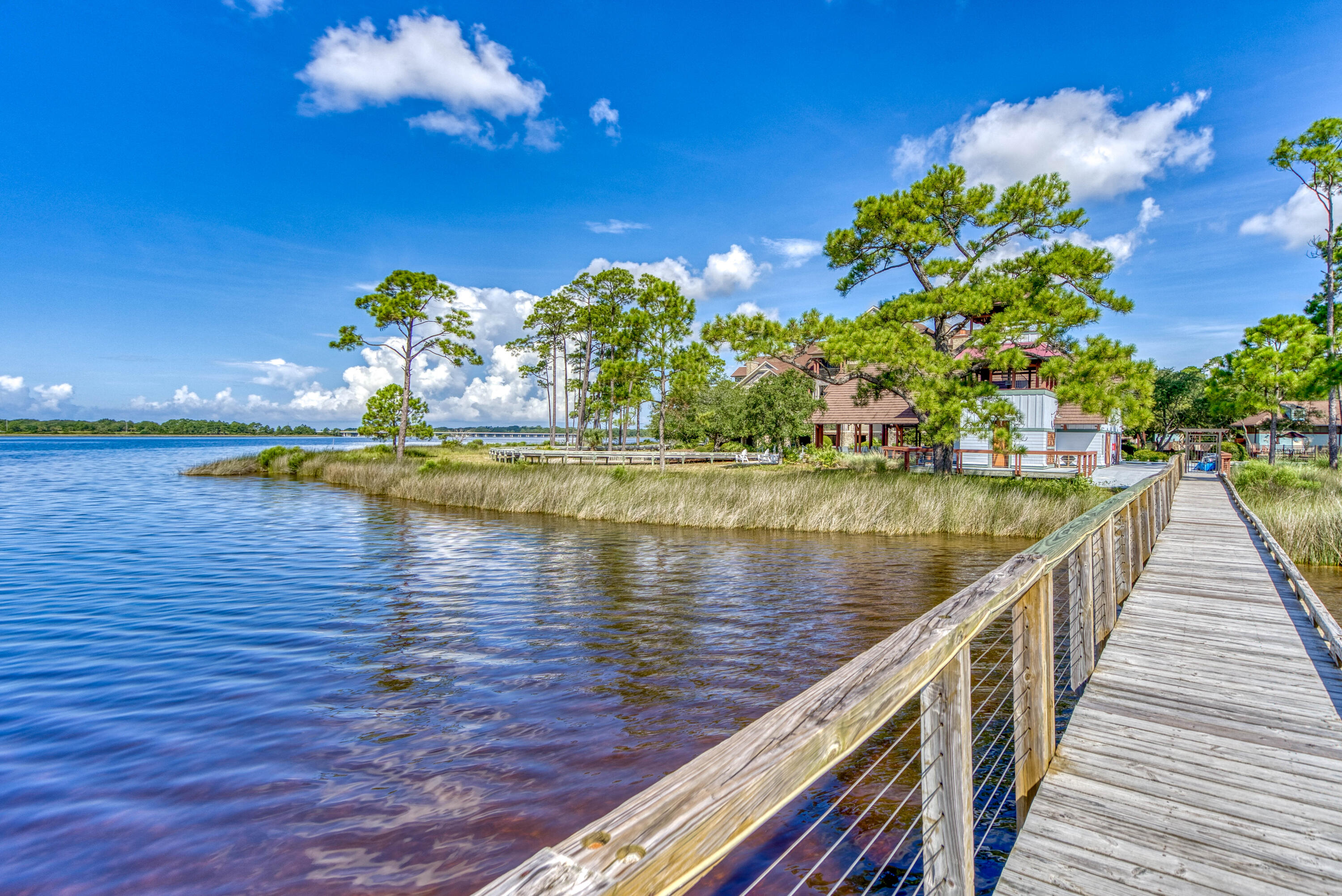 LINKSIDE AT WILD HERON - Residential