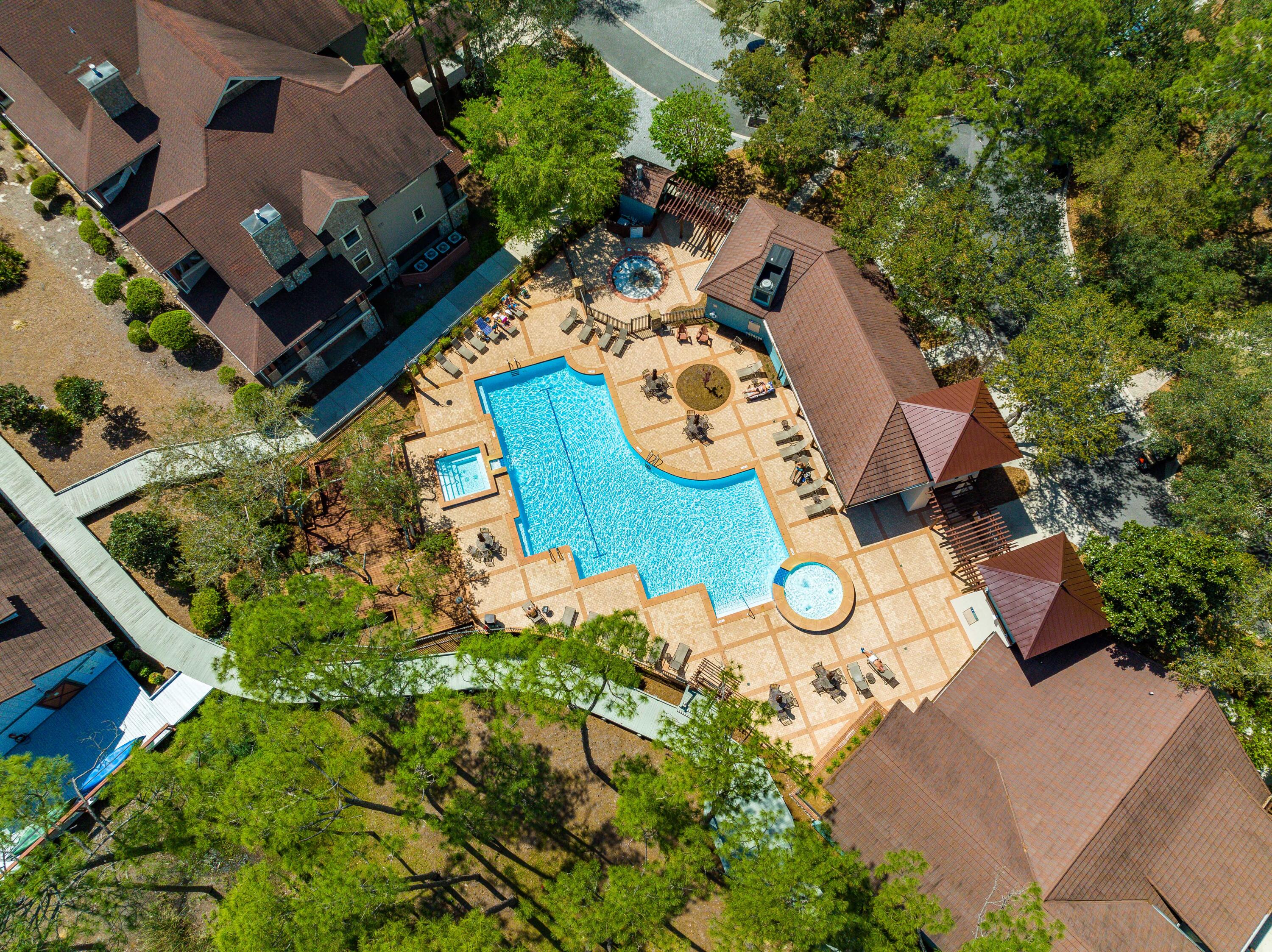 LINKSIDE AT WILD HERON - Residential