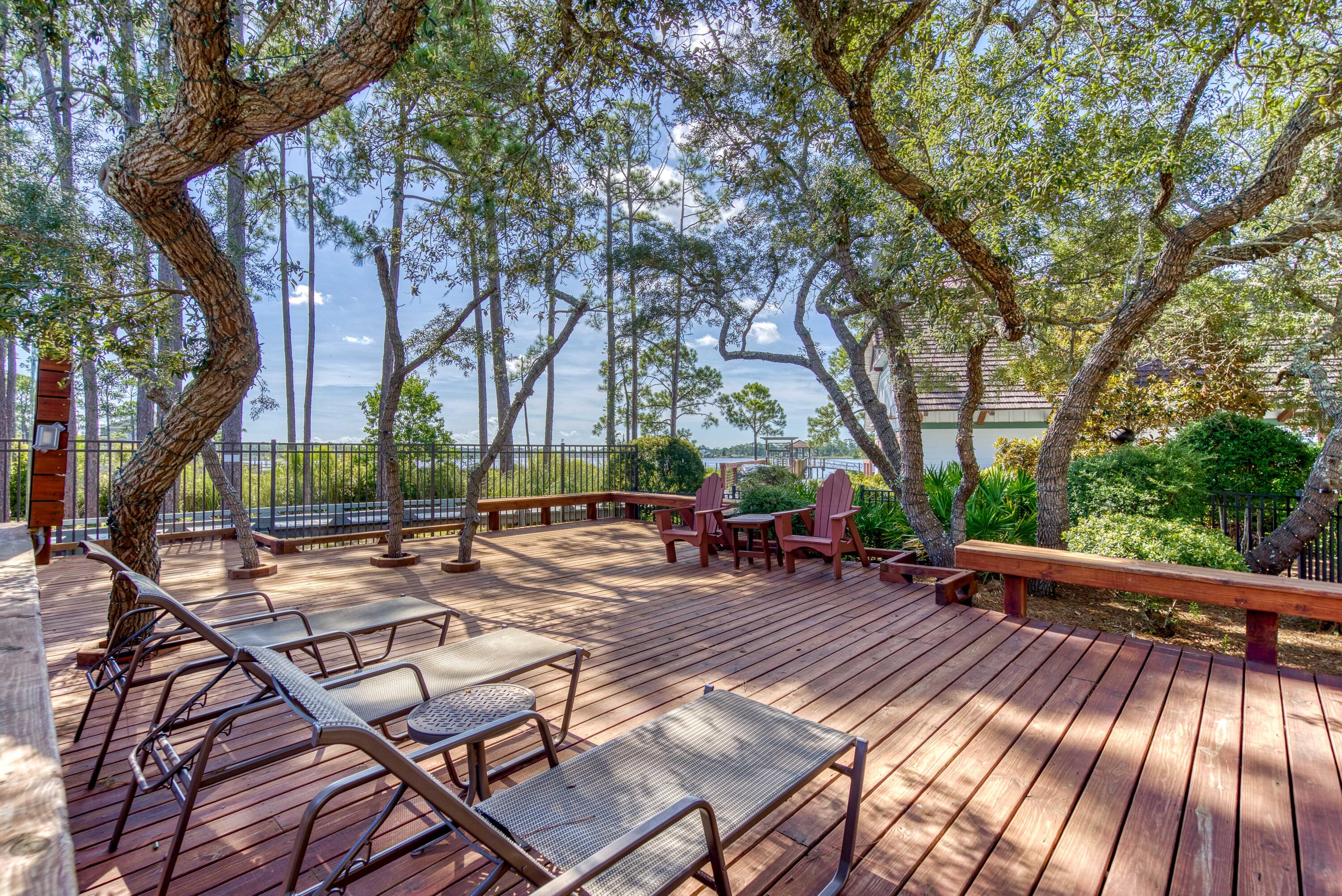 LINKSIDE AT WILD HERON - Residential