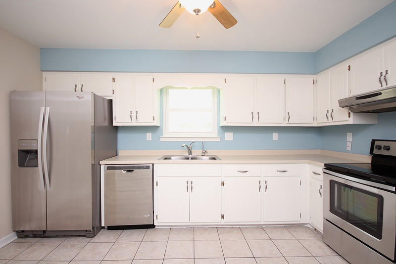 COUNTRYVIEW ESTATES 1ST ADDN - Residential