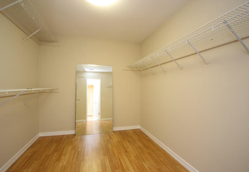 COUNTRYVIEW ESTATES 1ST ADDN - Residential