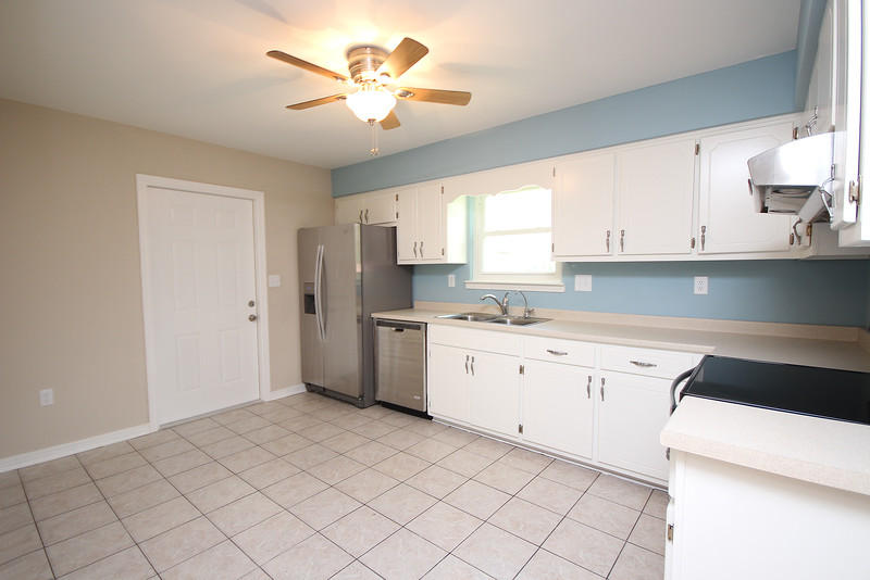 COUNTRYVIEW ESTATES 1ST ADDN - Residential