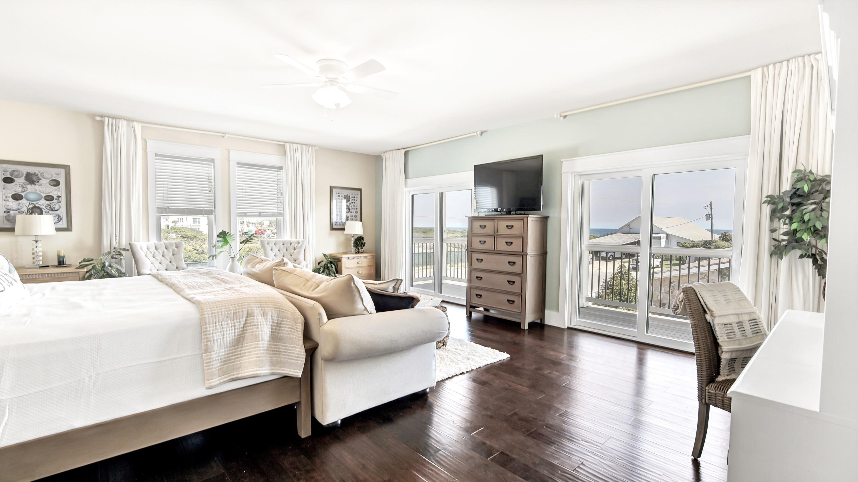 Sand Cliffs On the Gulf - Residential