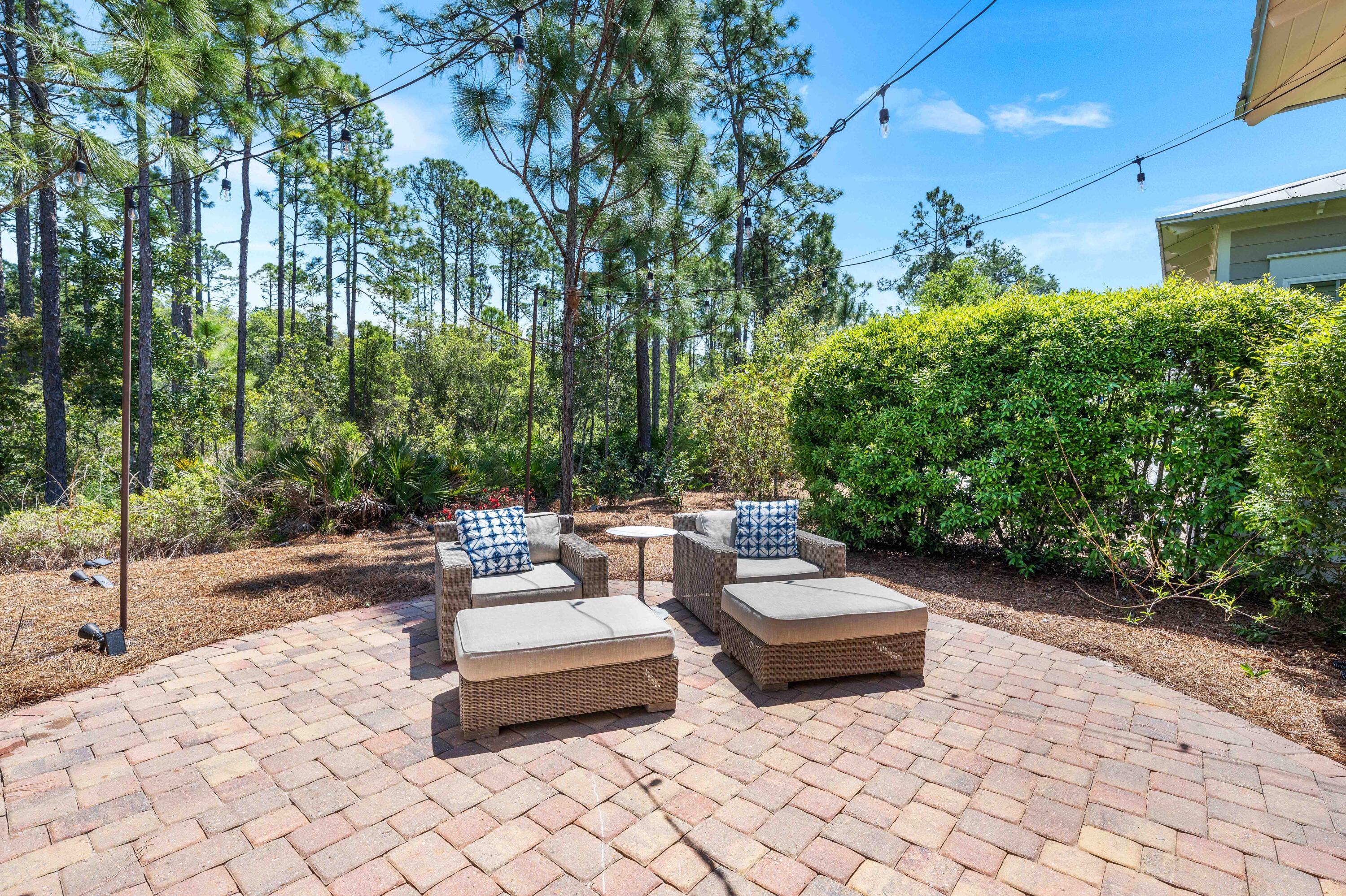 NATUREWALK AT SEAGROVE - Residential