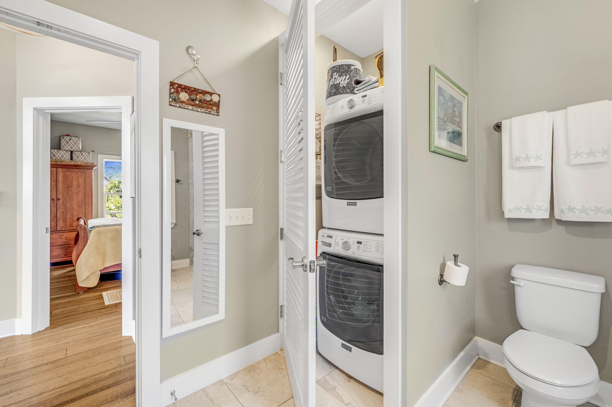 BURNT MILL CREEK - Residential