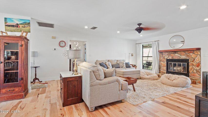 NO RECORDED SUBDIVISION - Residential