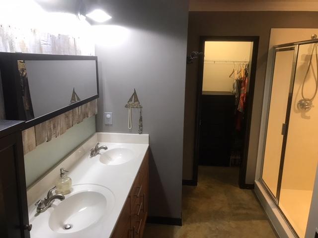 TOWN OF SANTA ROSA - Residential