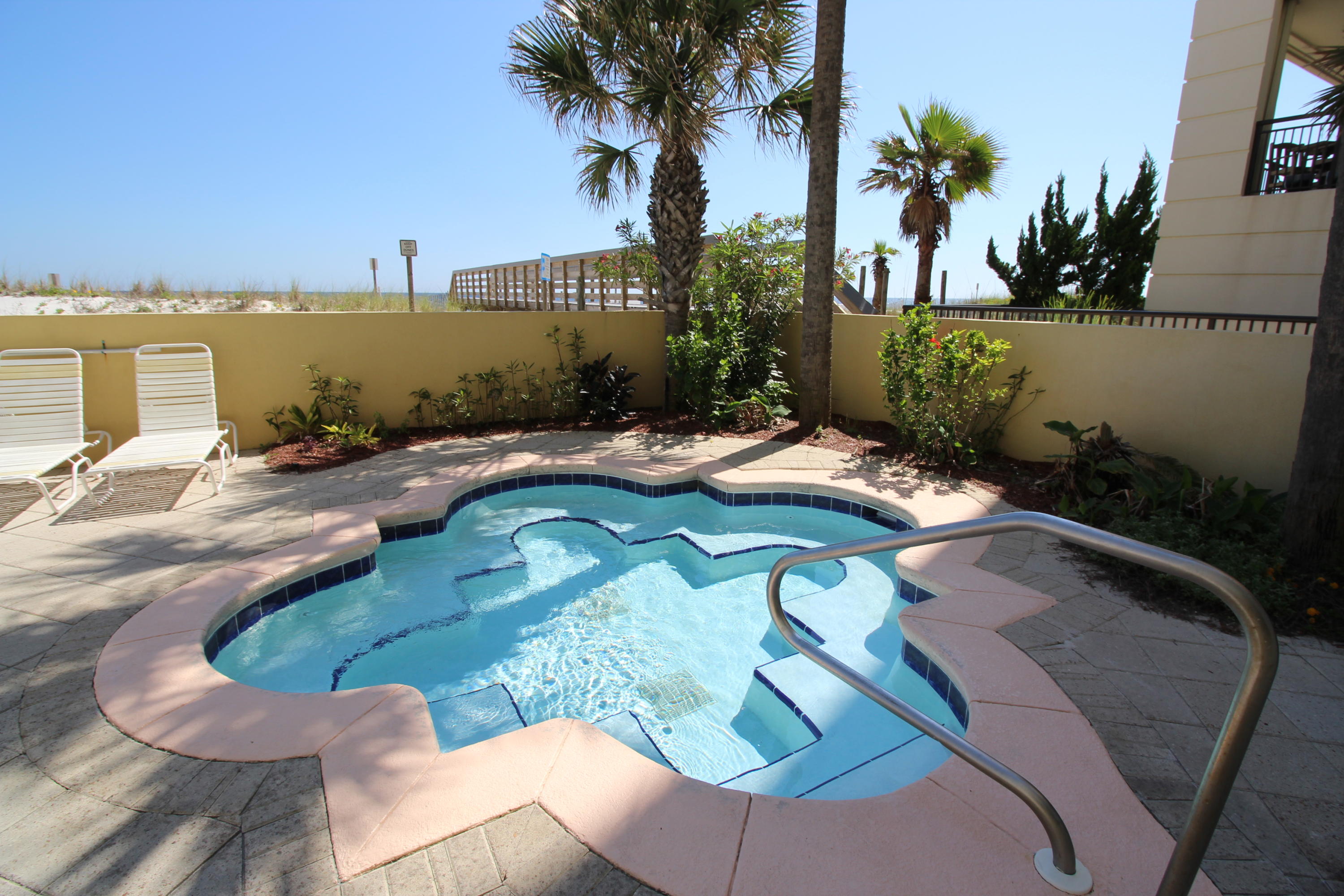 PELICAN ISLE - Residential