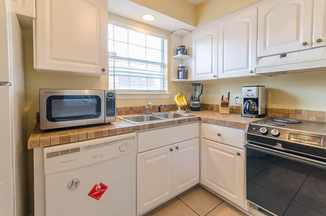 NAVARRE S/D 2ND ADDN - Residential