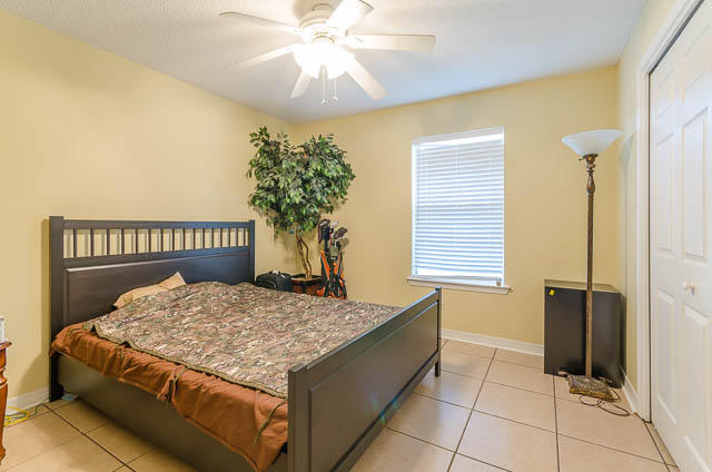 NAVARRE S/D 2ND ADDN - Residential