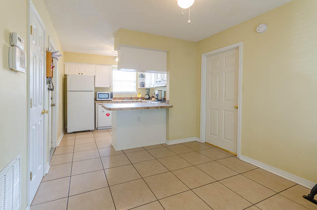 NAVARRE S/D 2ND ADDN - Residential