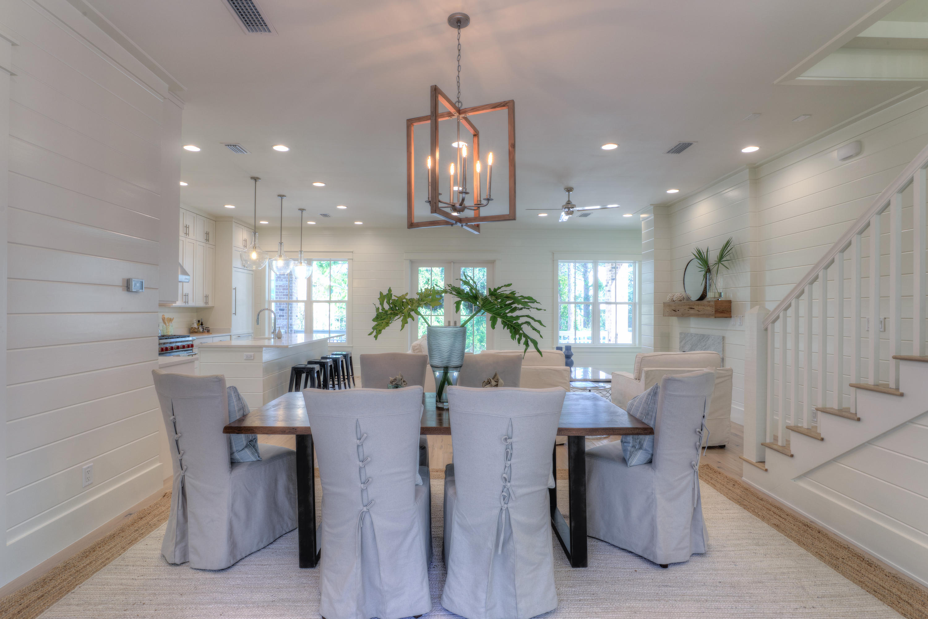 FOREST LAKES - Residential