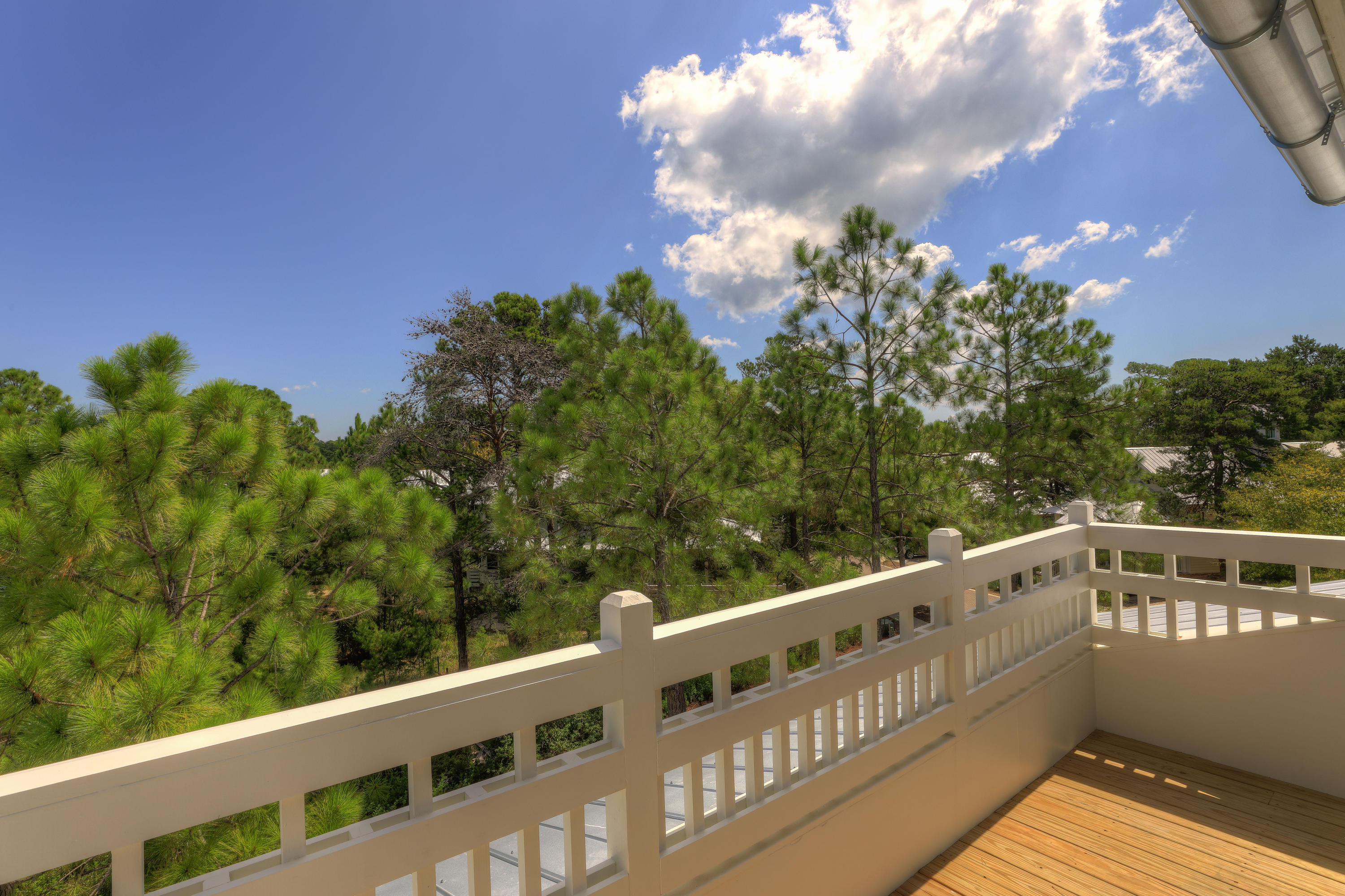 FOREST LAKES - Residential