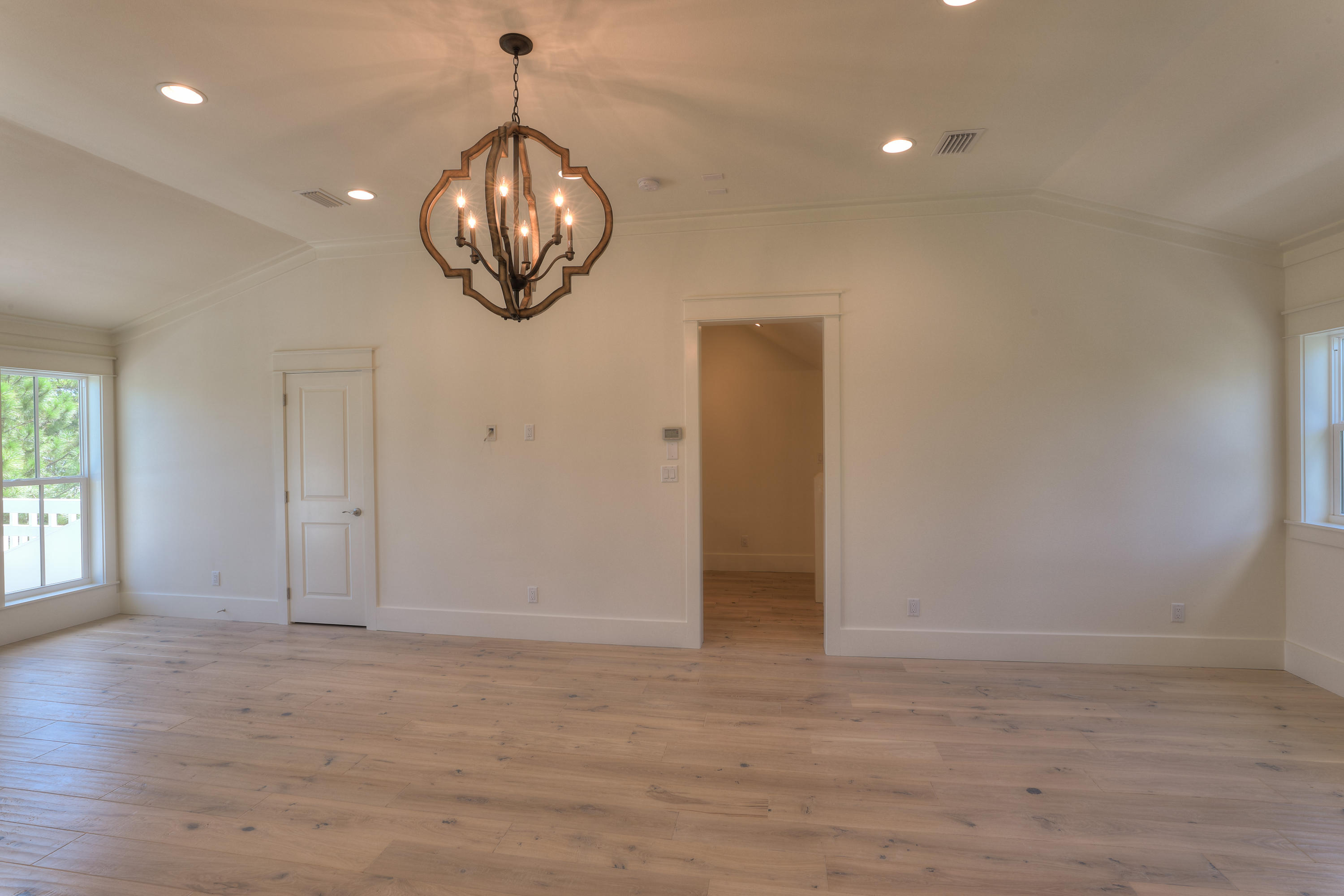 FOREST LAKES - Residential