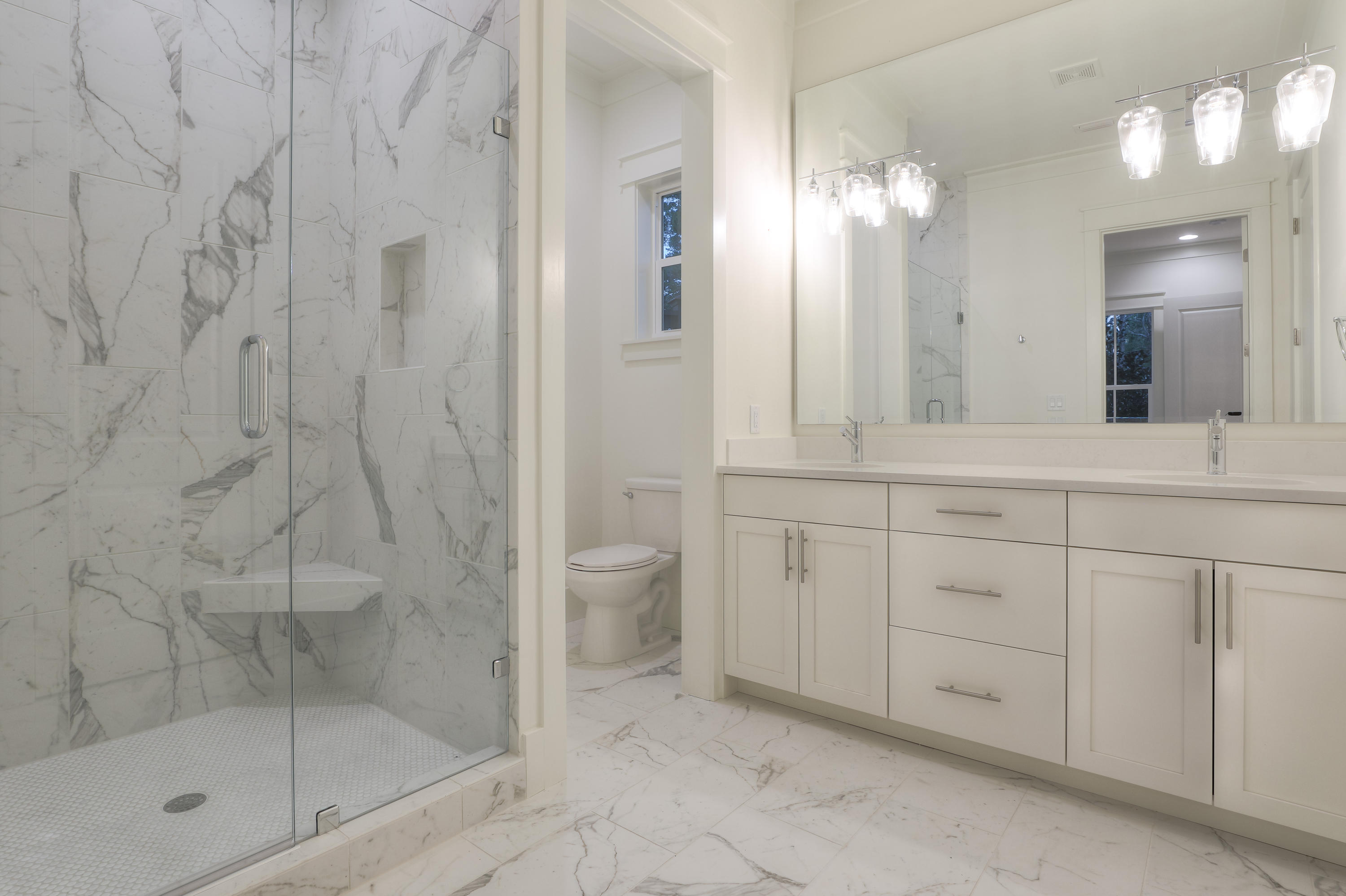 FOREST LAKES - Residential