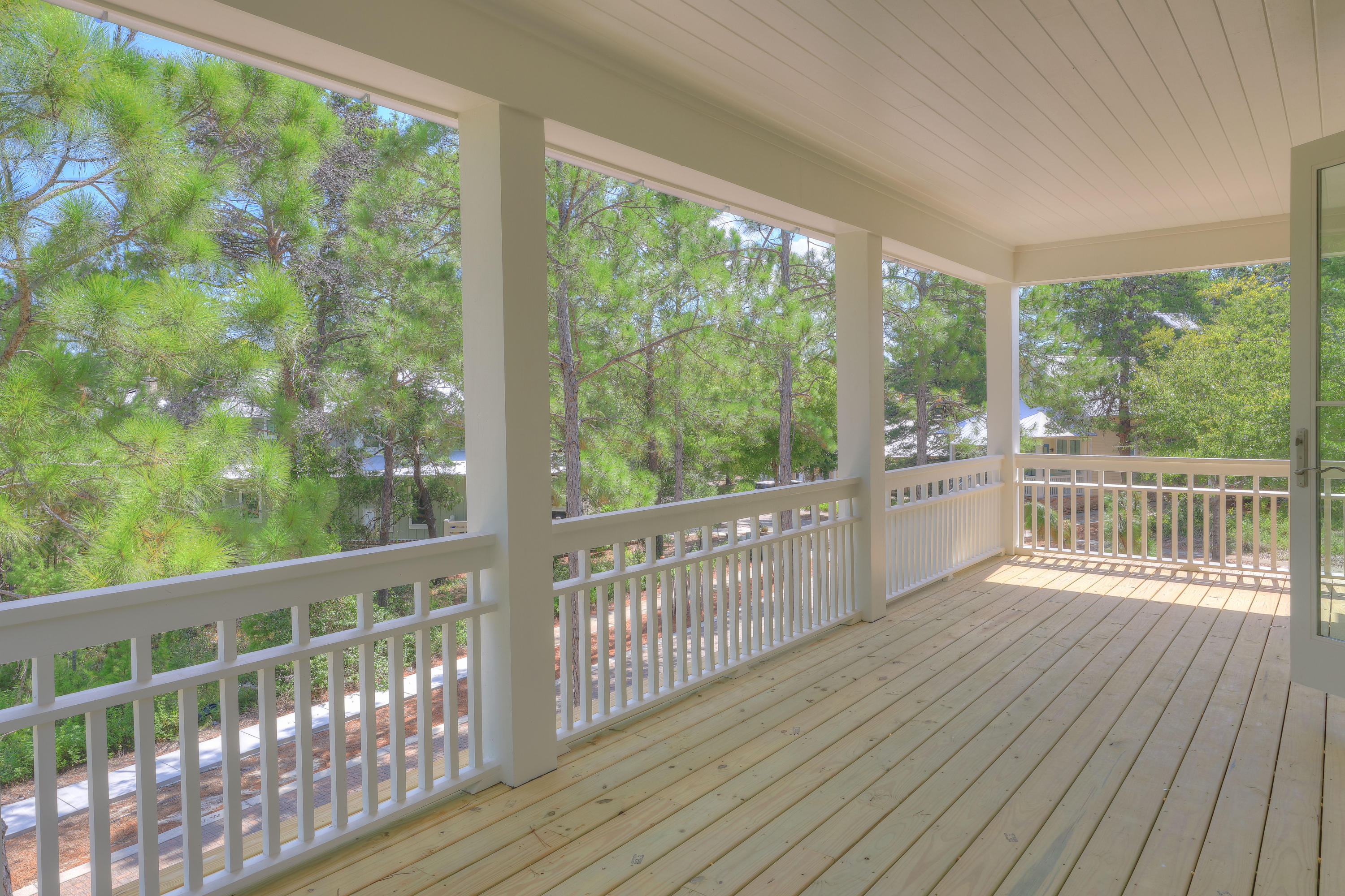 FOREST LAKES - Residential