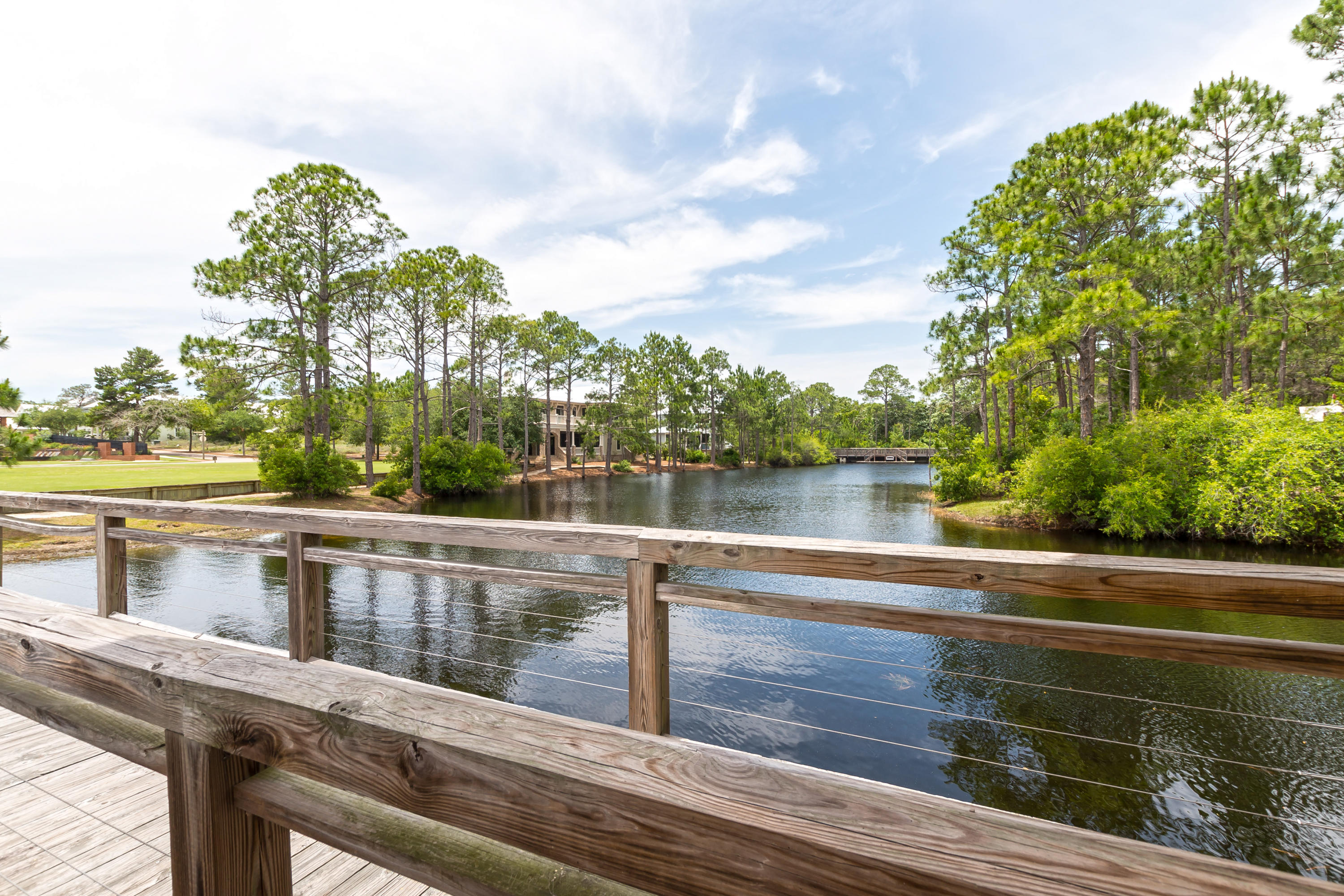FOREST LAKES - Residential