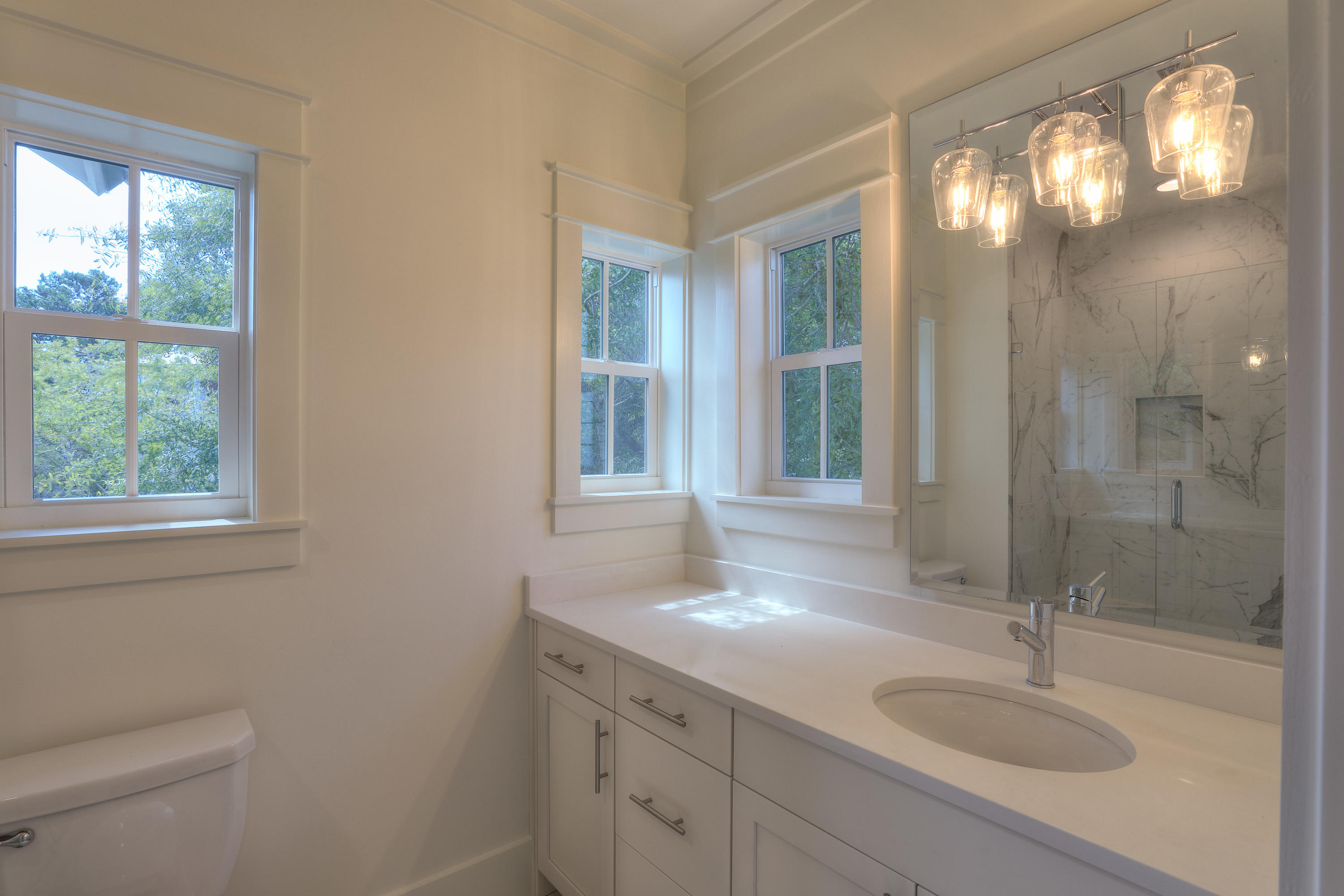 FOREST LAKES - Residential