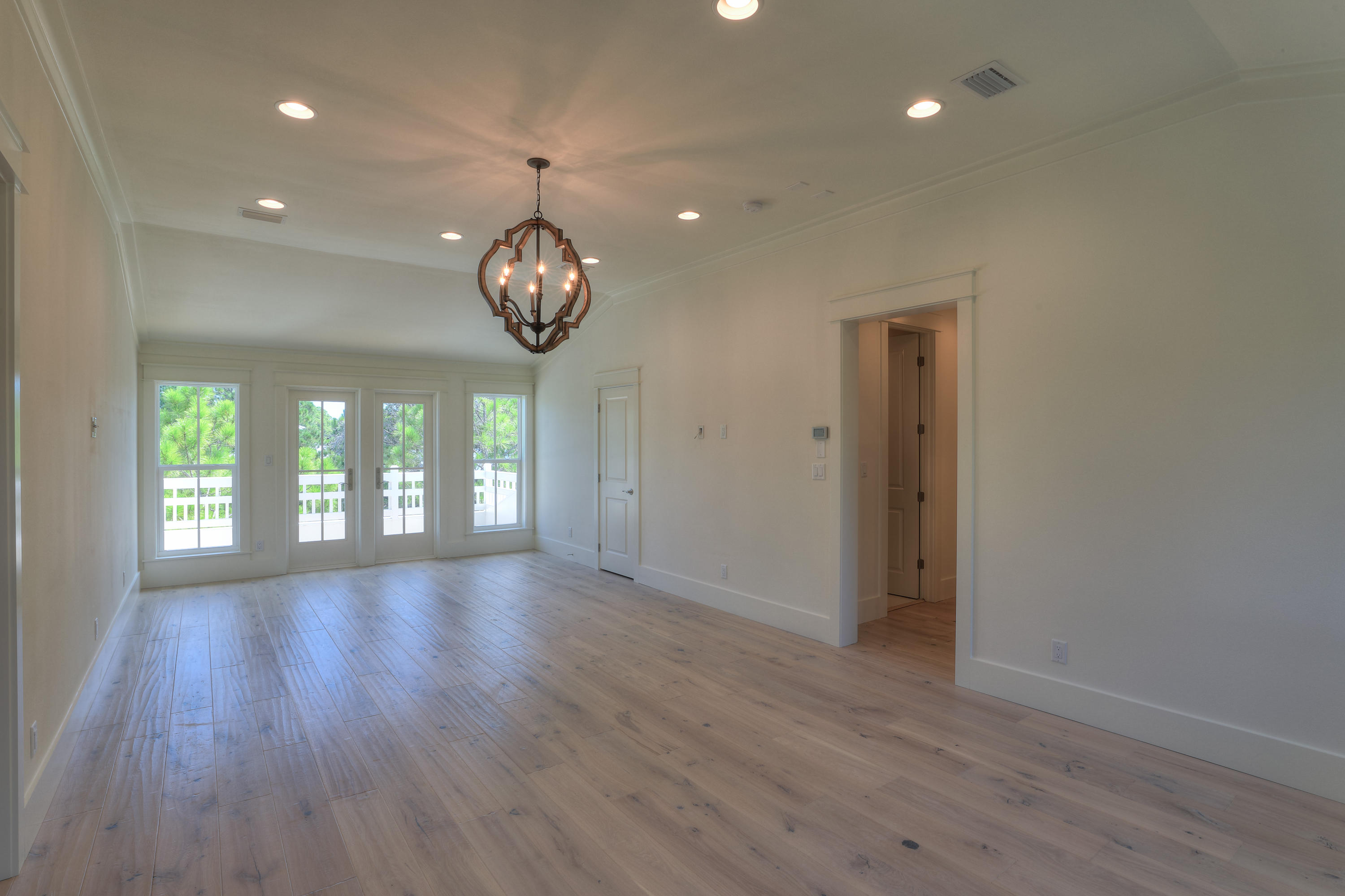 FOREST LAKES - Residential