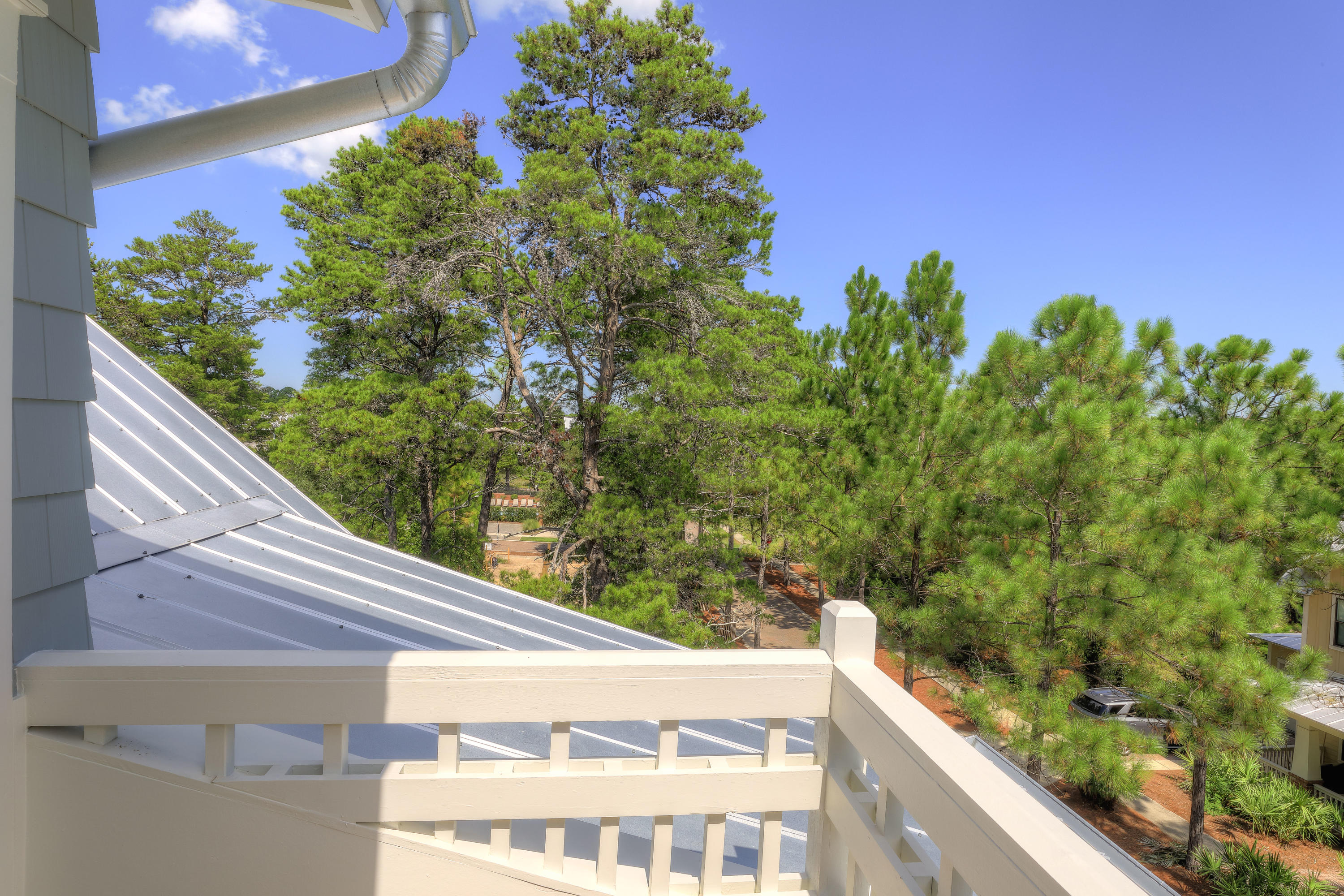 FOREST LAKES - Residential