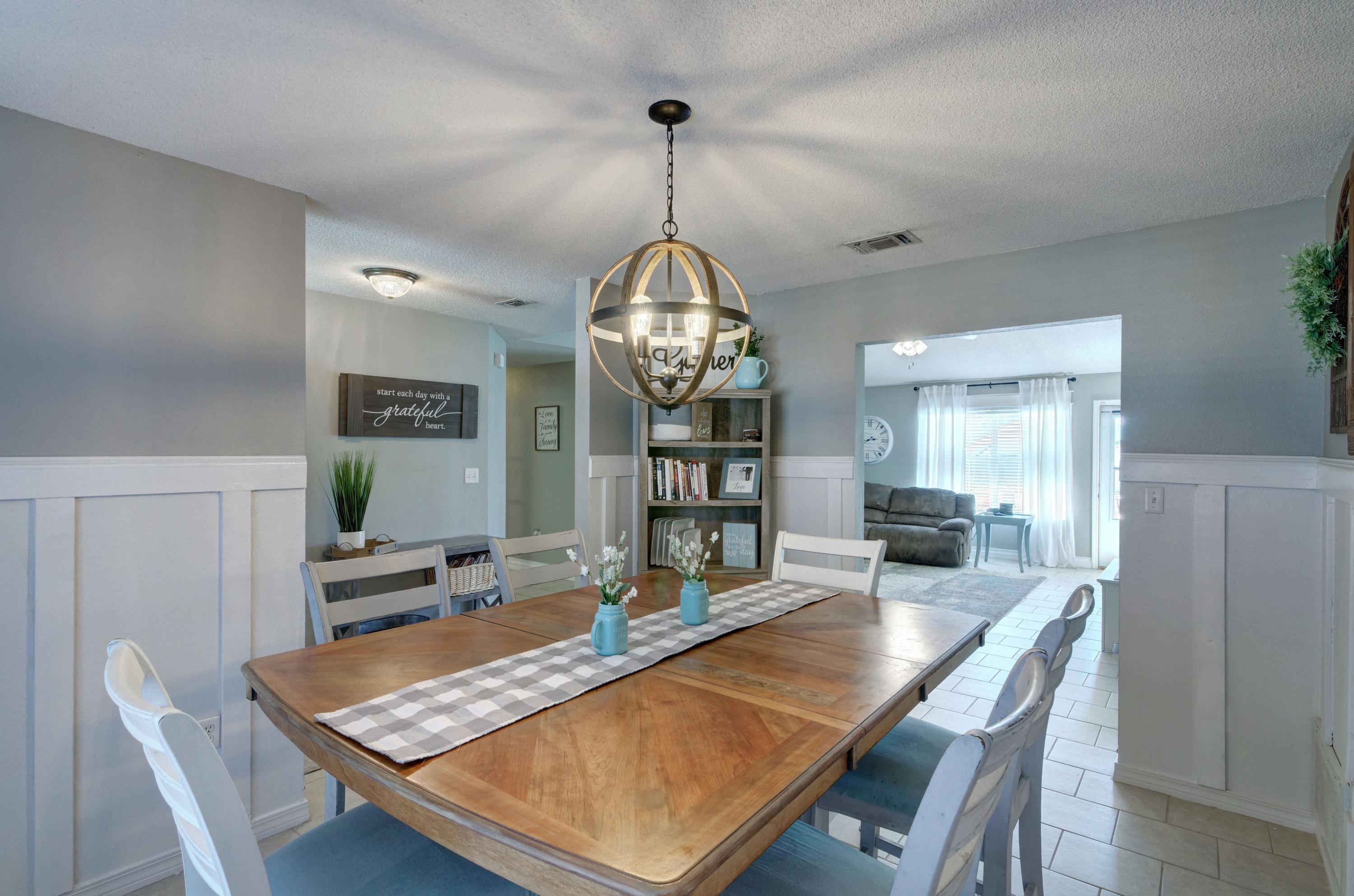 HAMPTON RIDGE ESTATES - Residential