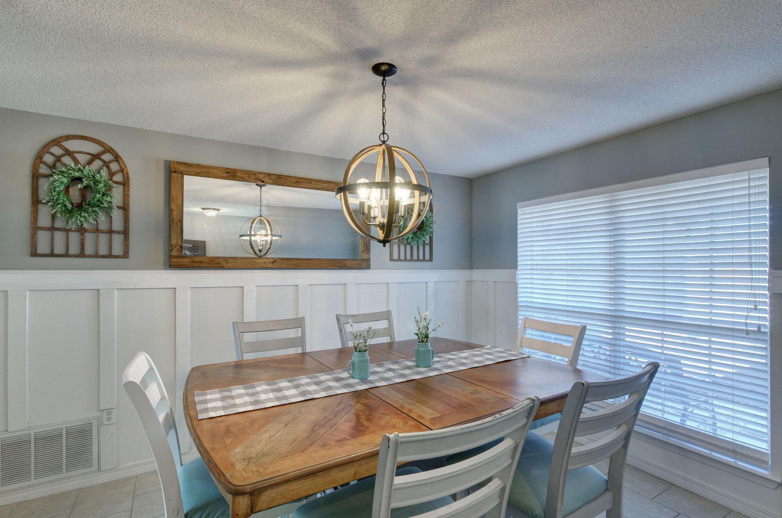 HAMPTON RIDGE ESTATES - Residential