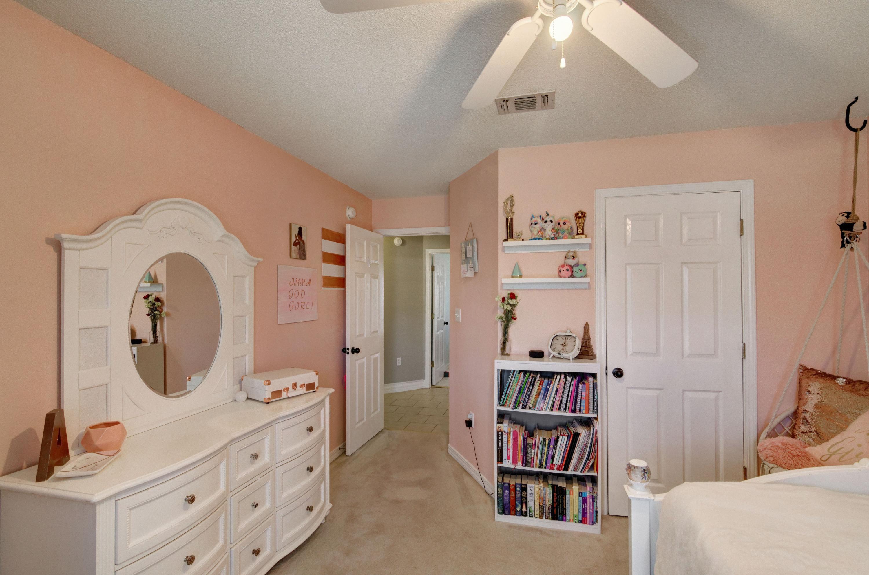 HAMPTON RIDGE ESTATES - Residential