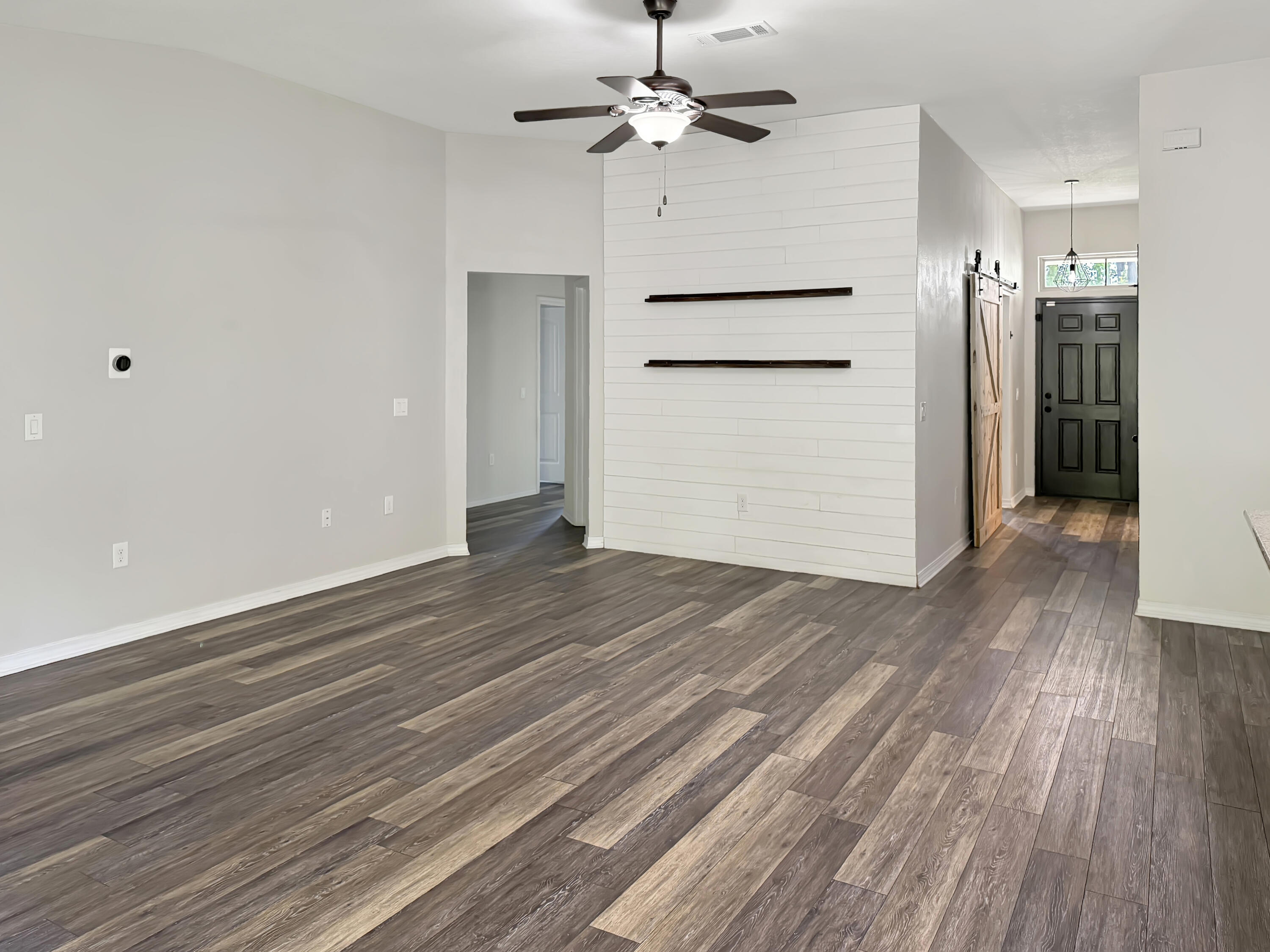 NORTH SHORE - Residential