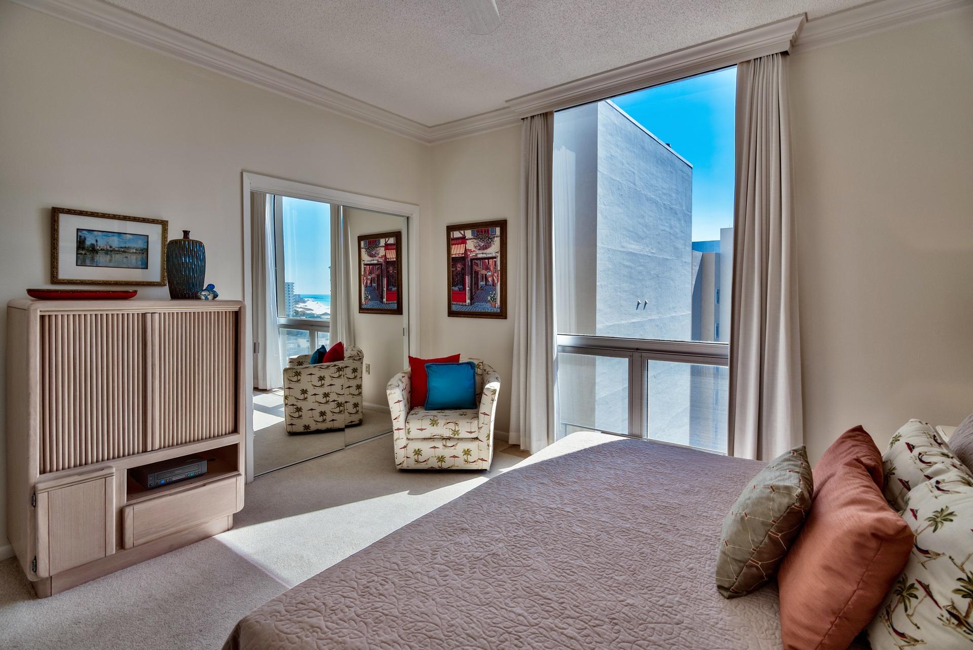 SHORELINE TOWERS 2 - Residential