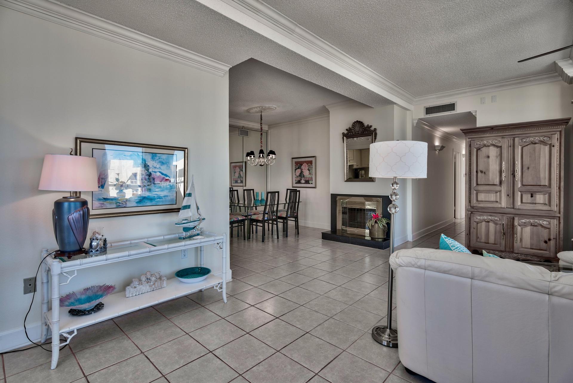 SHORELINE TOWERS 2 - Residential