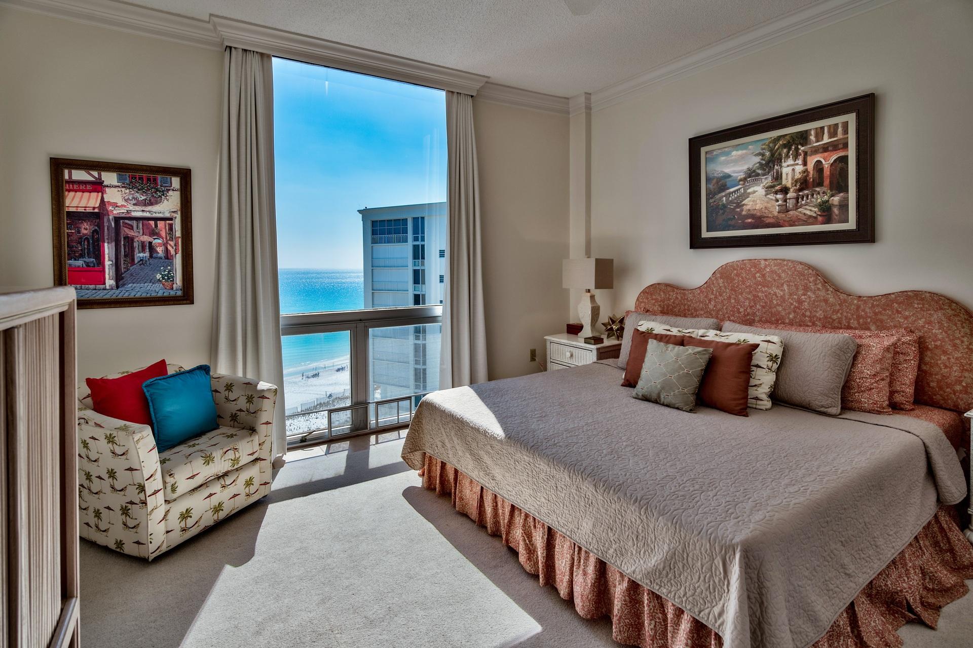 SHORELINE TOWERS 2 - Residential