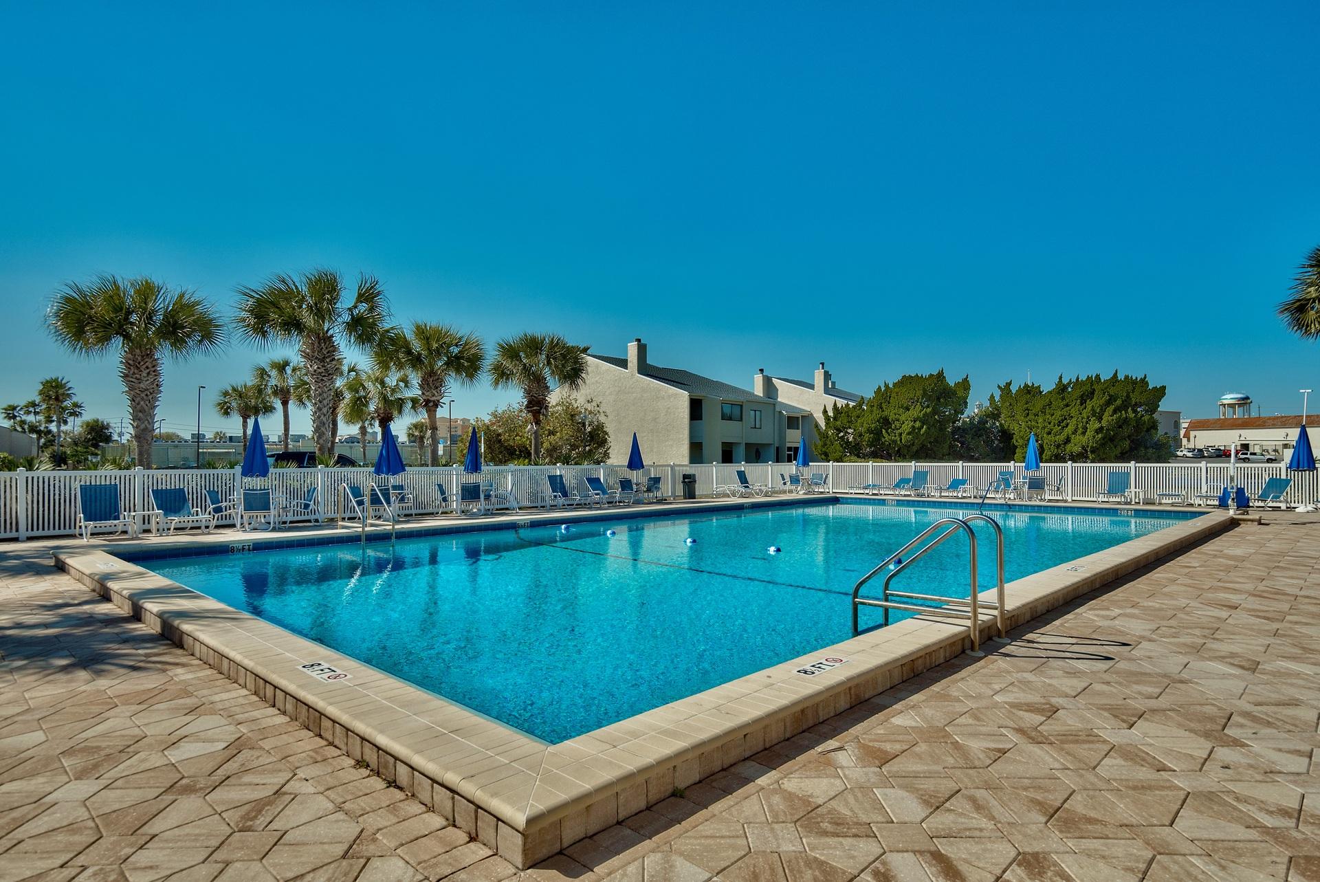 SHORELINE TOWERS 2 - Residential