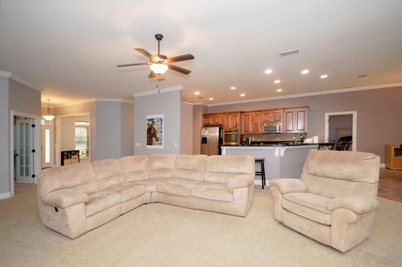 HOLLEY BY THE SEA - Residential