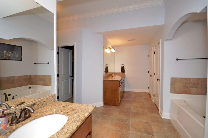 HOLLEY BY THE SEA - Residential