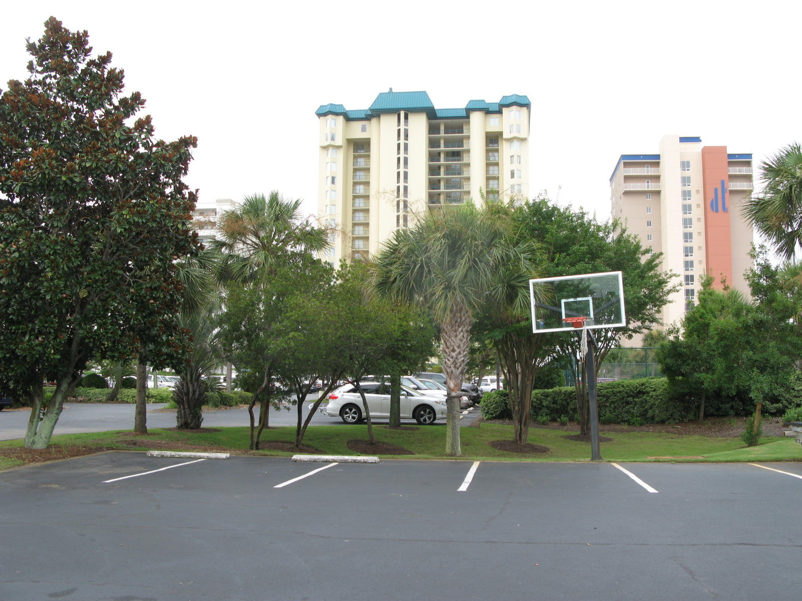 JADE EAST TOWERS CONDO - Residential