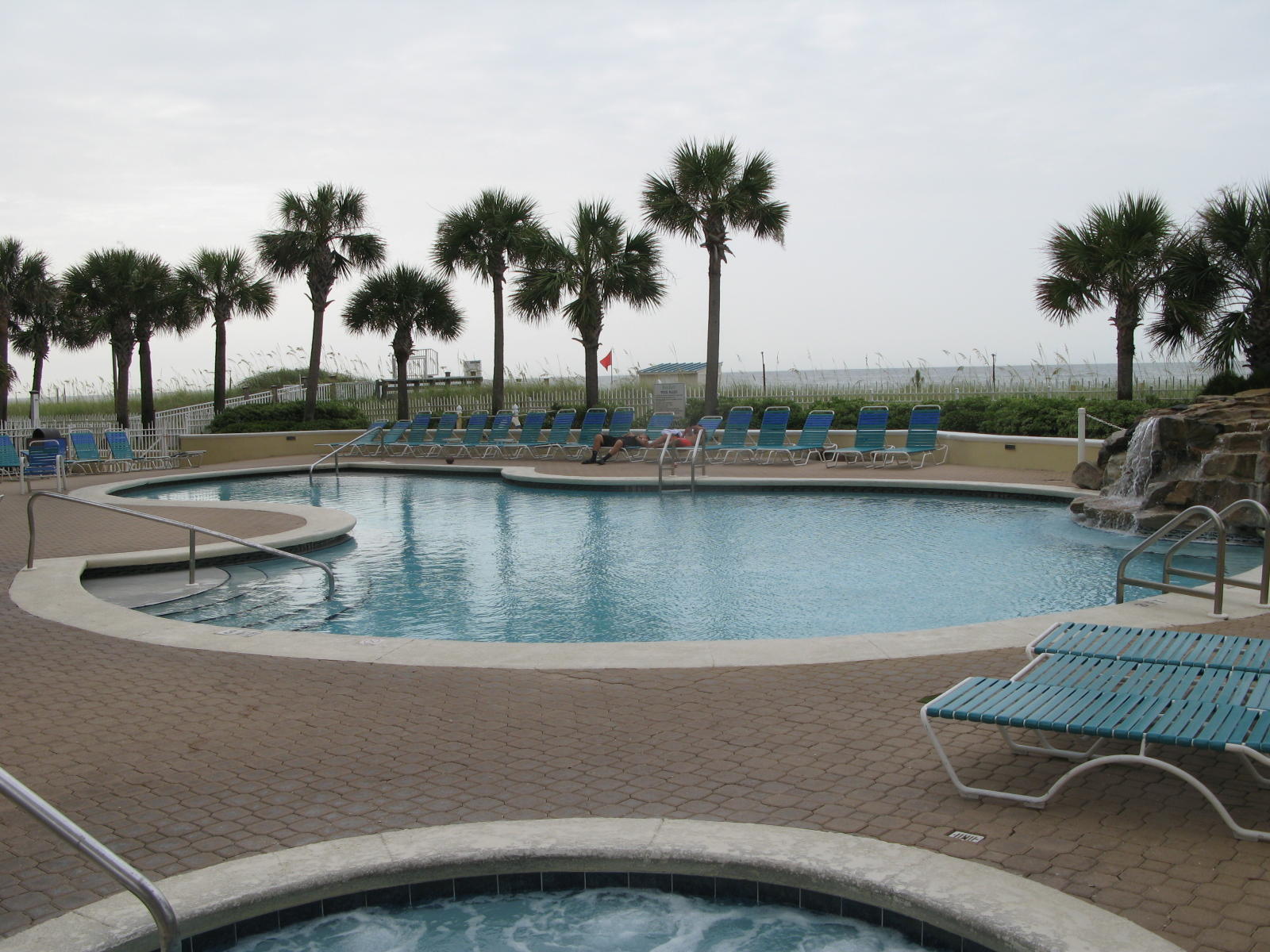 JADE EAST TOWERS CONDO - Residential