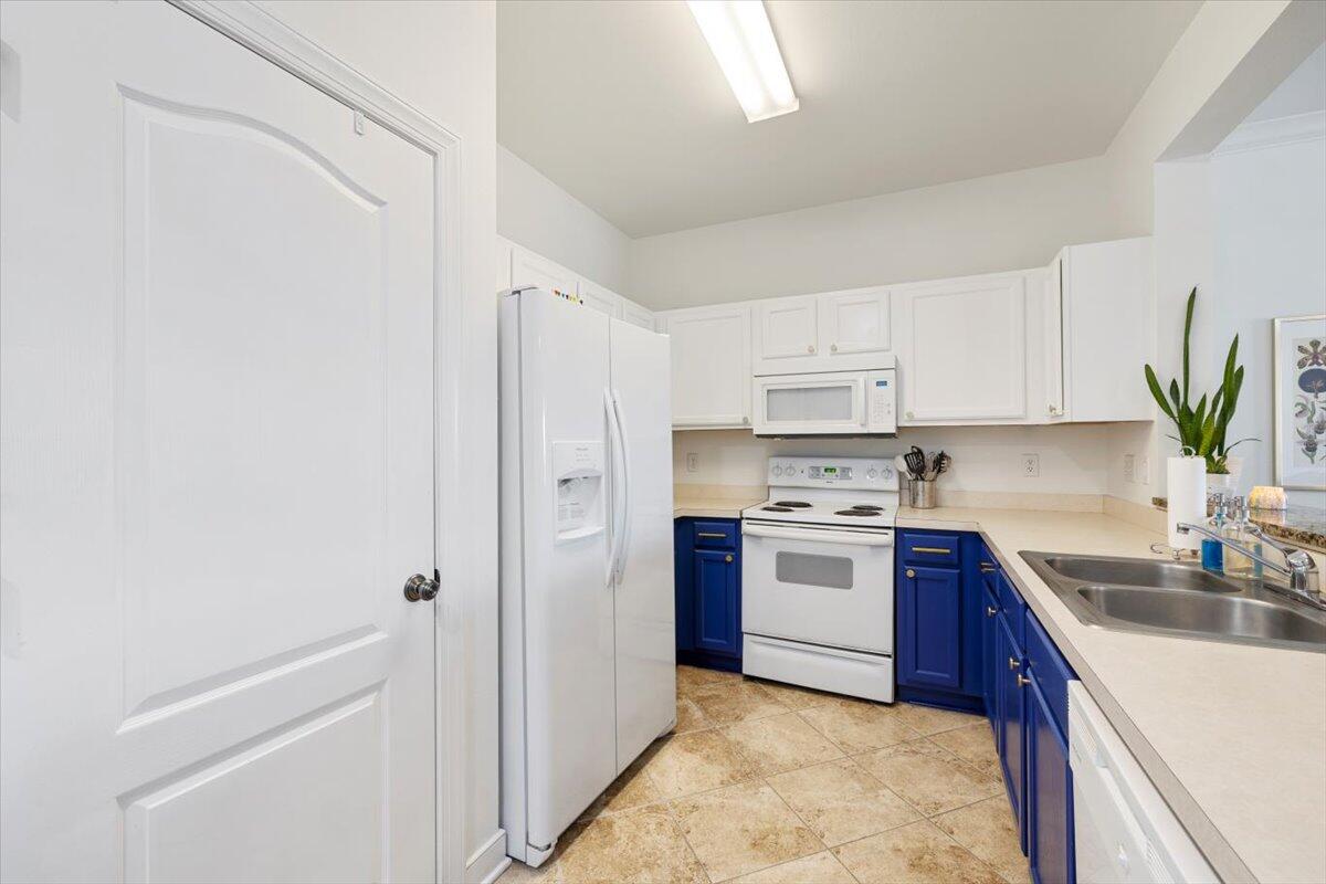 Twin Lakes Ph II - Residential