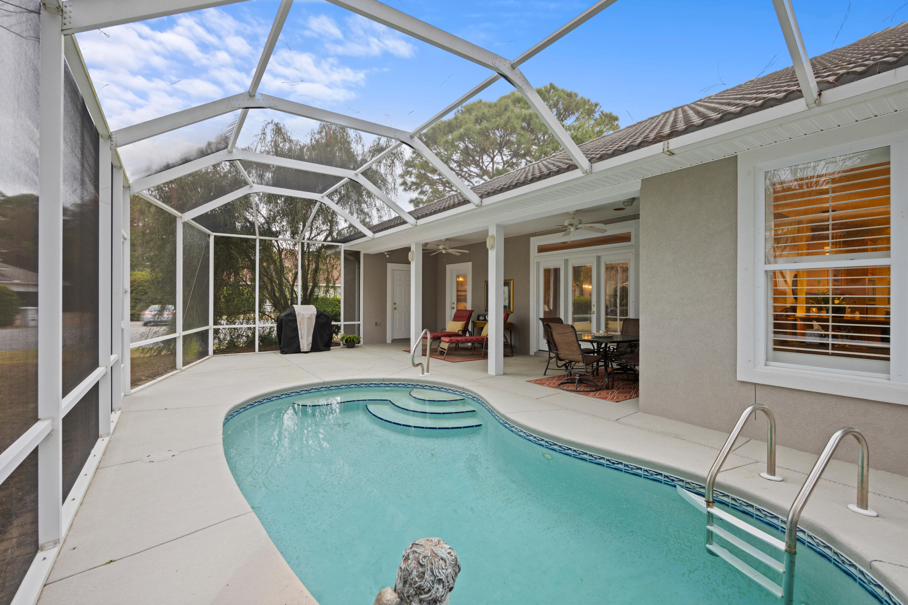 EMERALD BAY PH 1A - Residential