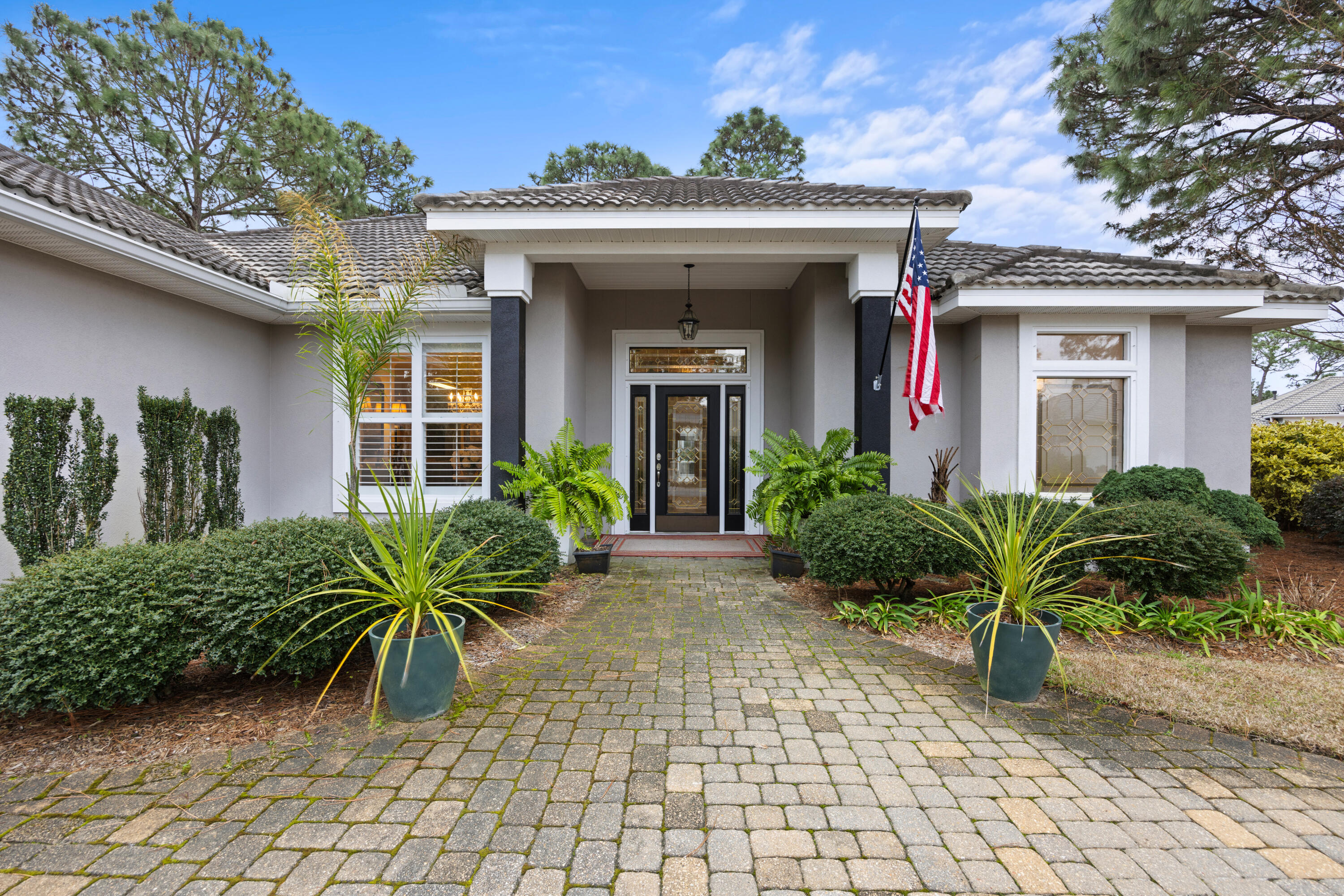 EMERALD BAY PH 1A - Residential