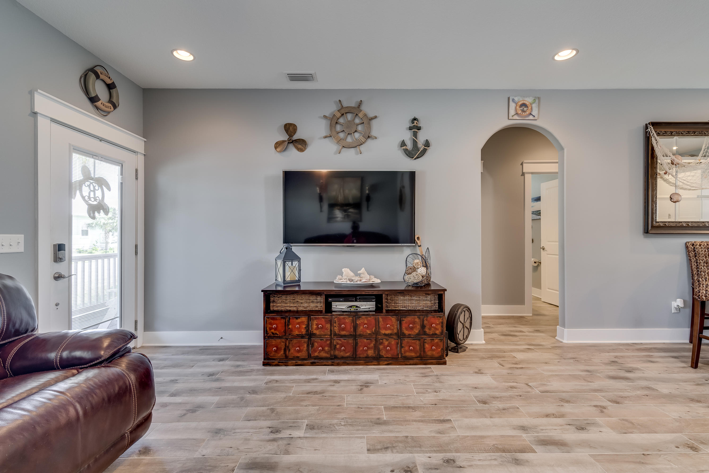 PARADISE GROVE - Residential