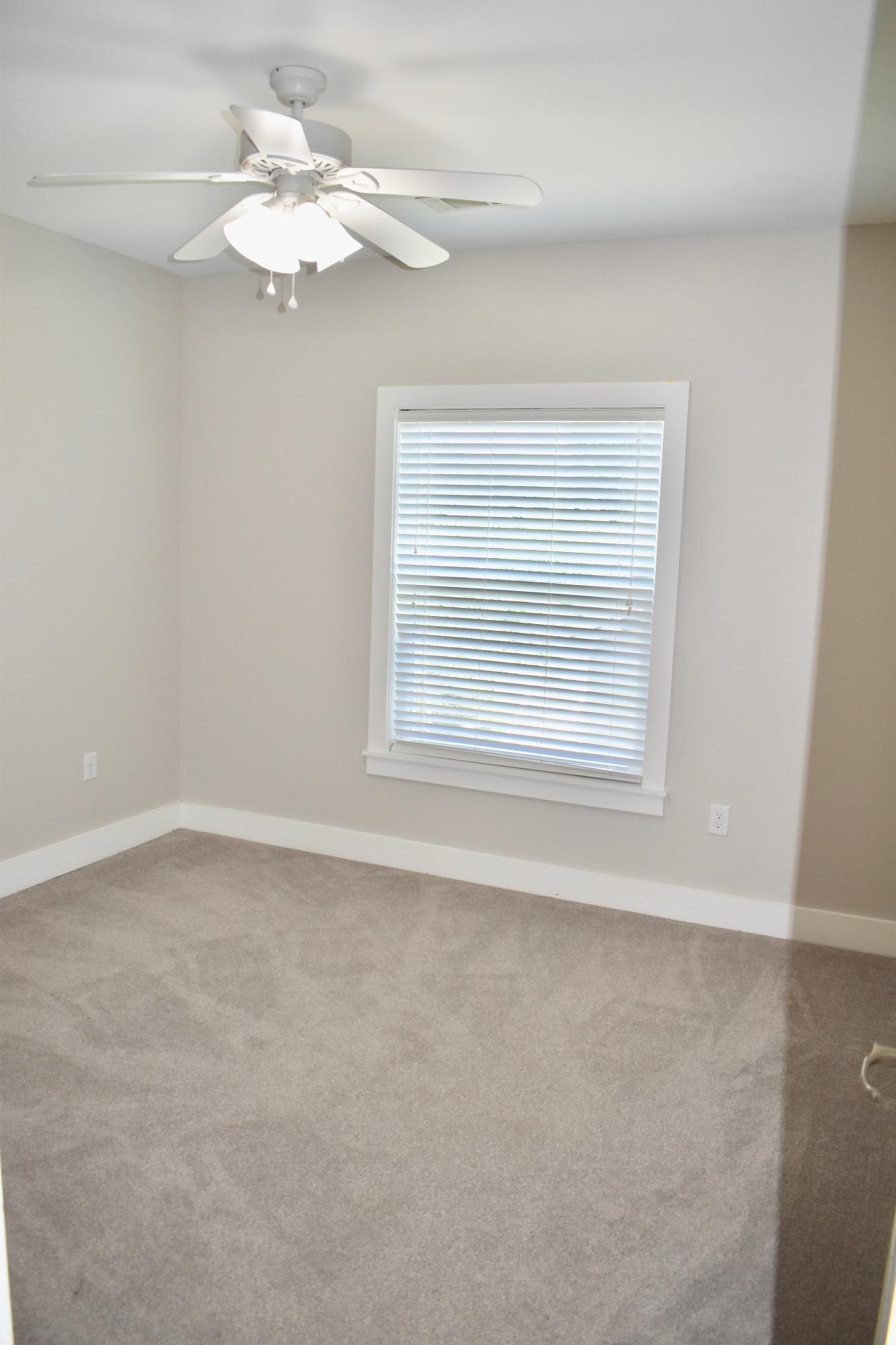 CALHOUN S/D DESTIN LOT 7 BLK B - Residential