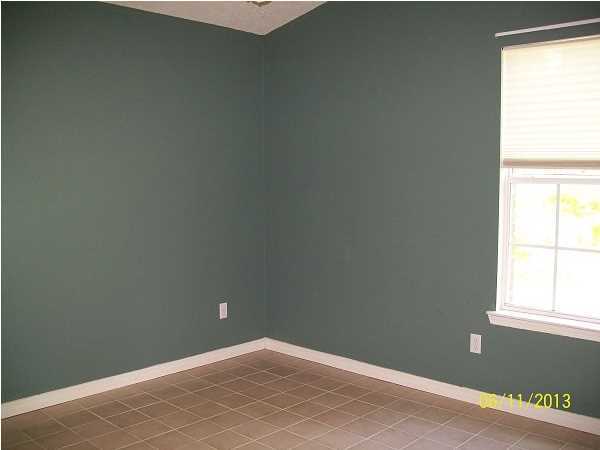 IVALEA GARDENS - Residential Lease