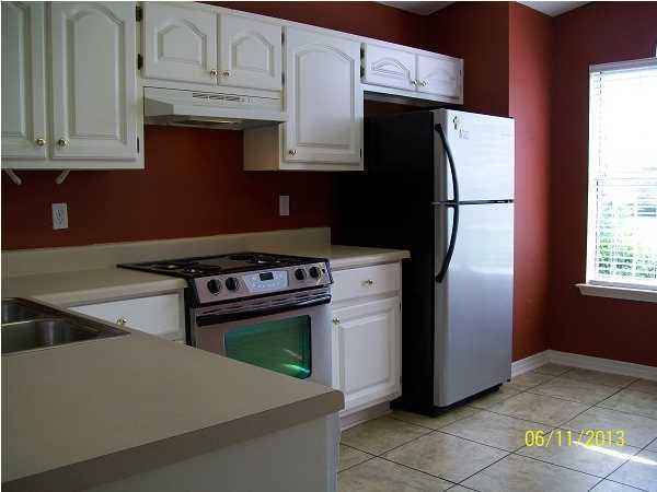 IVALEA GARDENS - Residential Lease