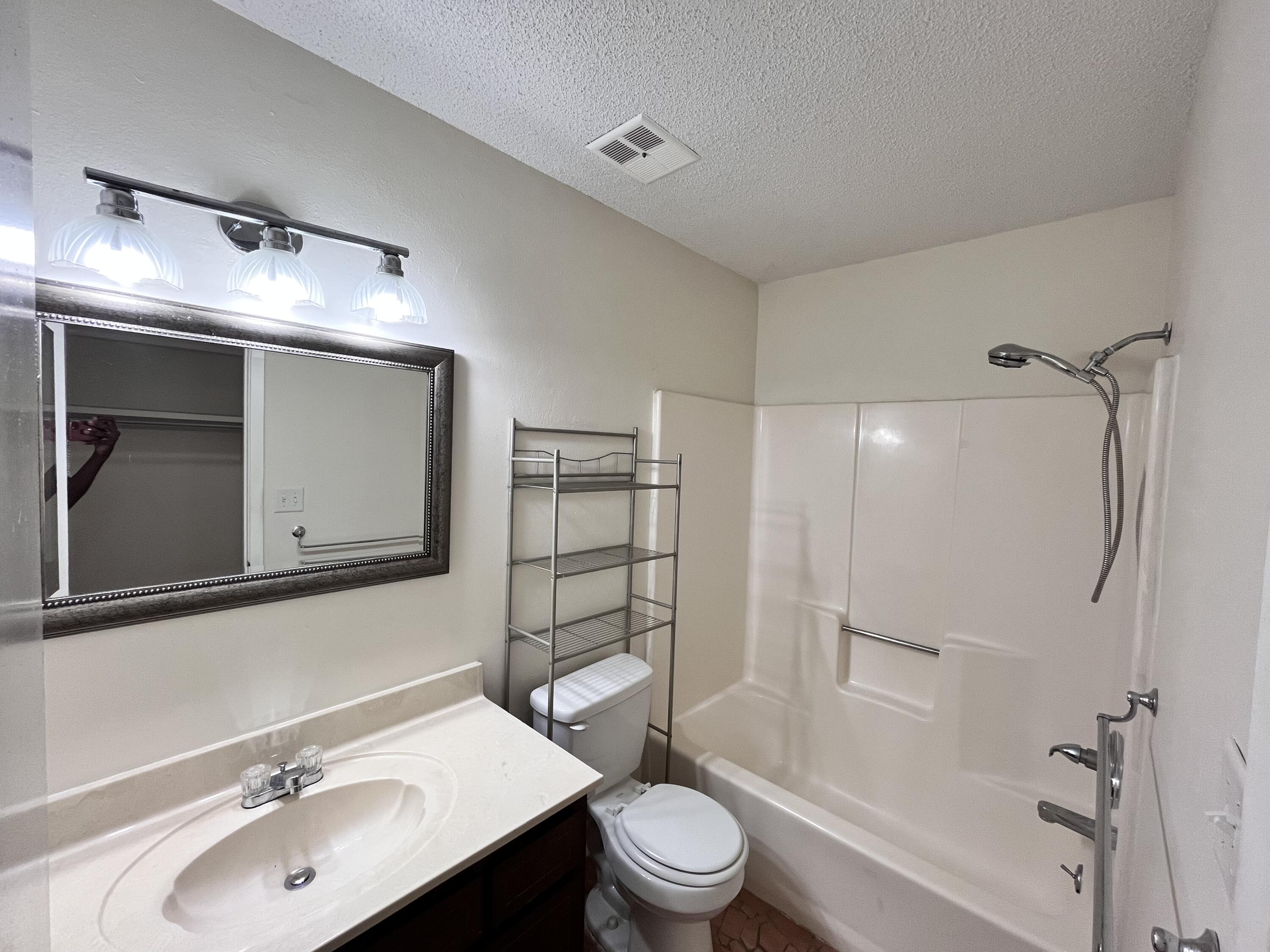 BAY BREEZE PH 2 - Residential Lease