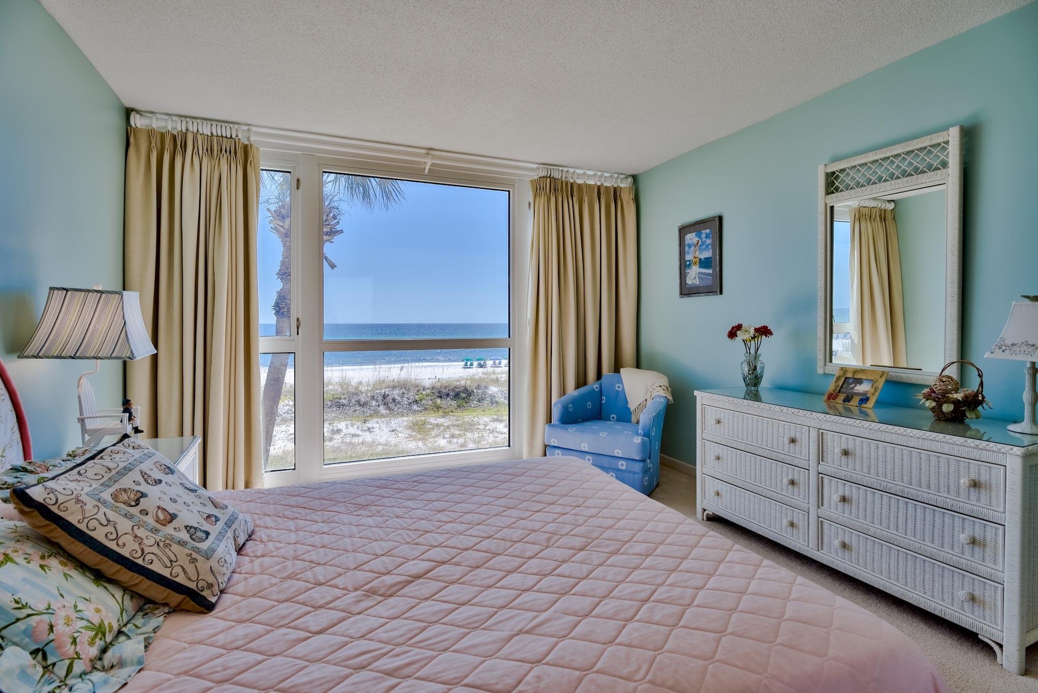 GRAND MARINER - Residential