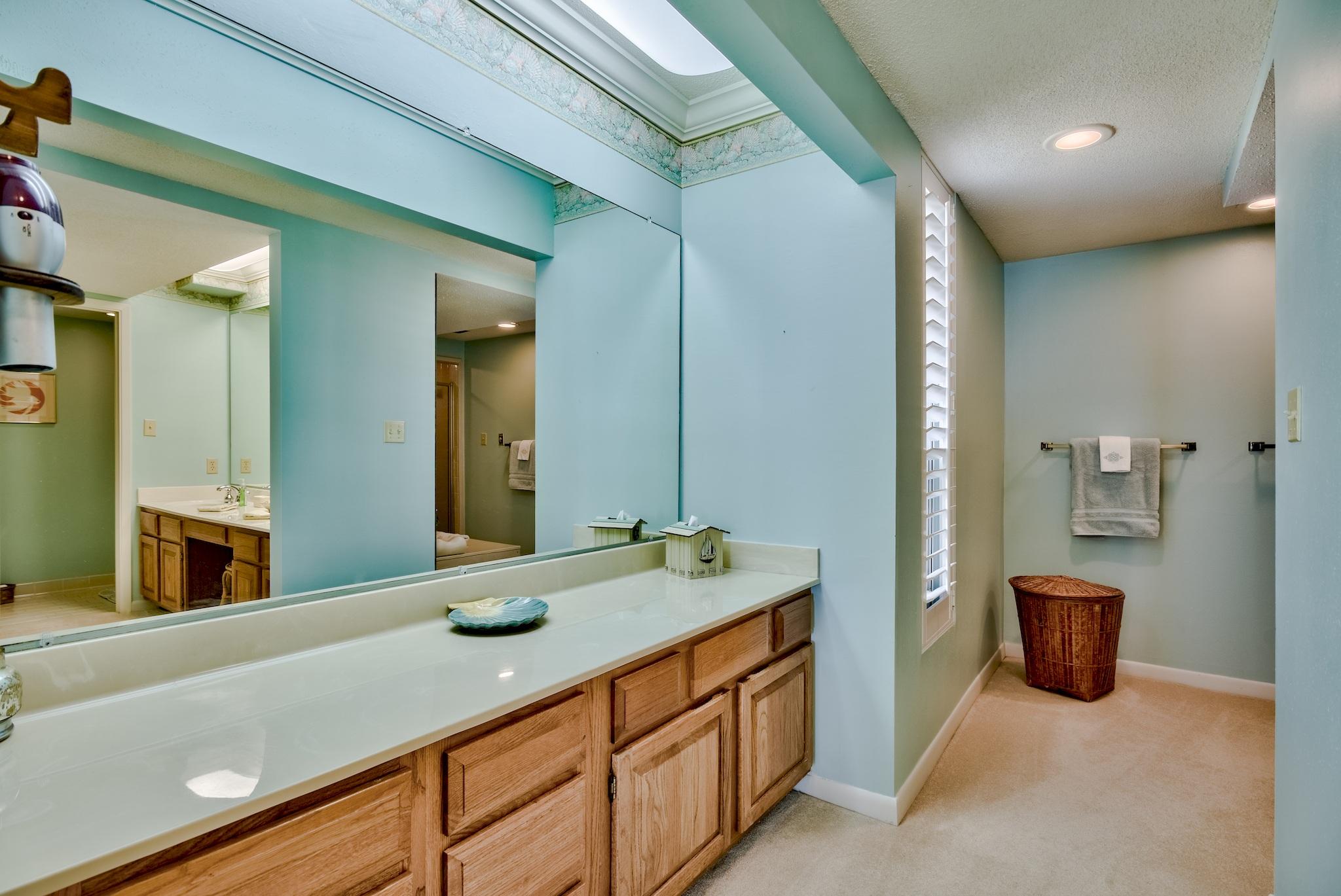 GRAND MARINER - Residential