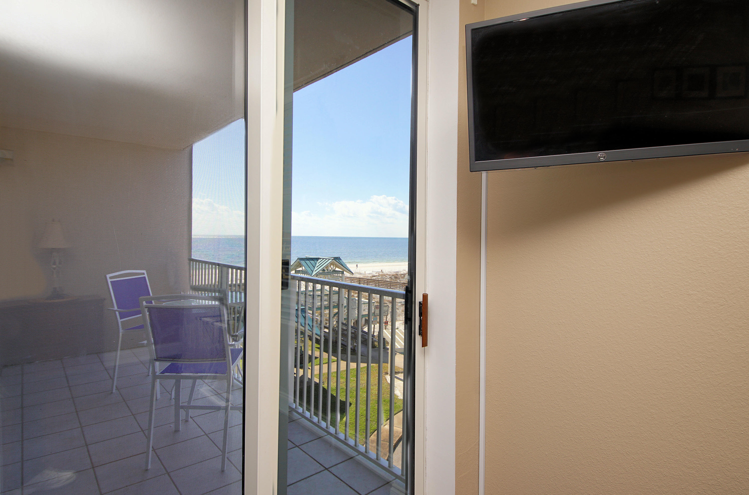 ISLAND PRINCESS - Residential