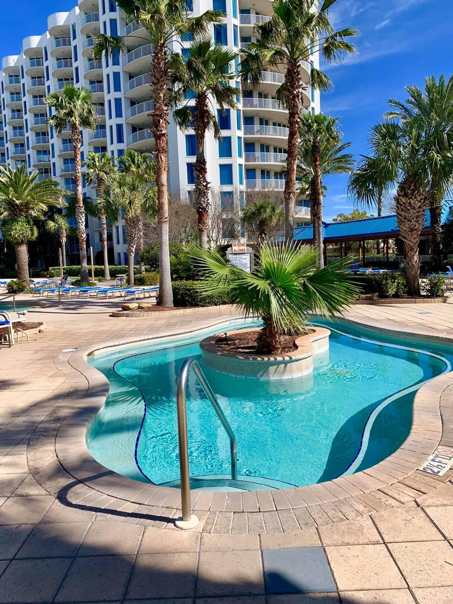 THE PALMS OF DESTIN - Residential