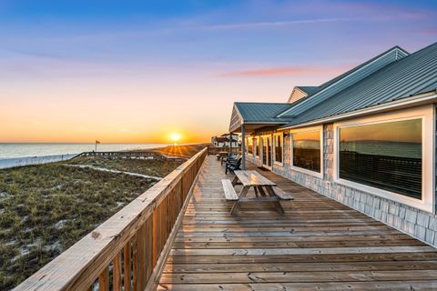 Photo of 8123 Gulf Boulevard, Navarre, FL 32566 (MLS # 990149)